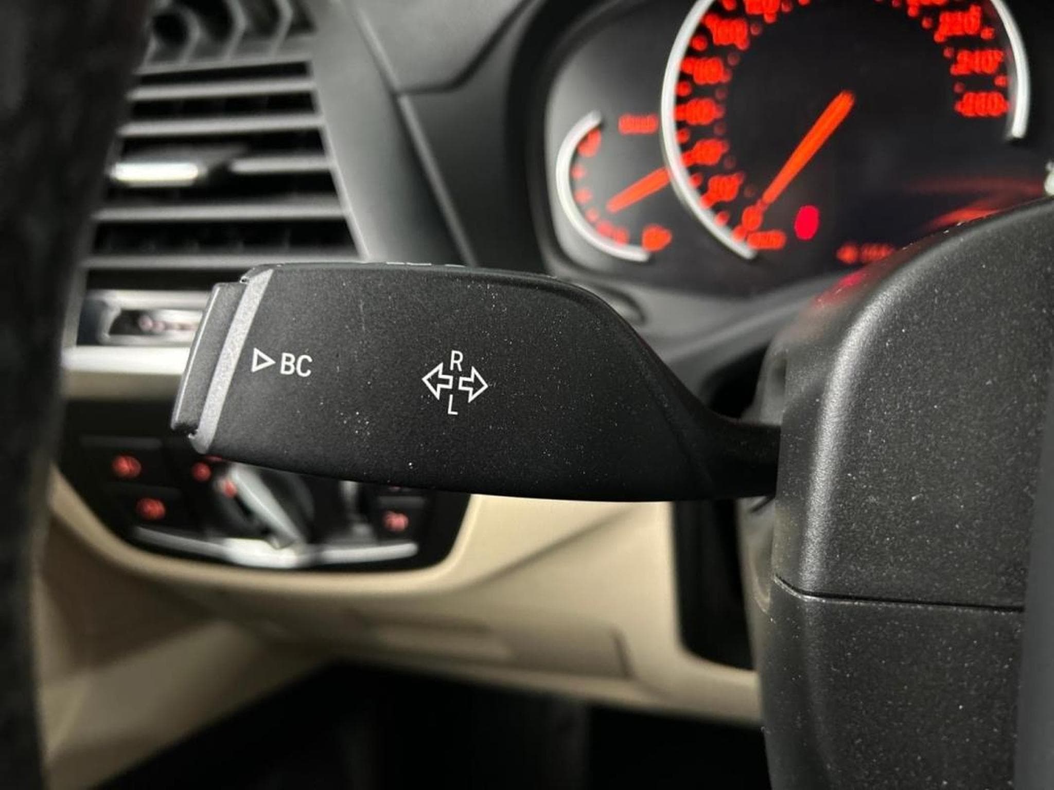 BMW X3 -42% xDrive20d 190ch xLine (2021) - Photo 16