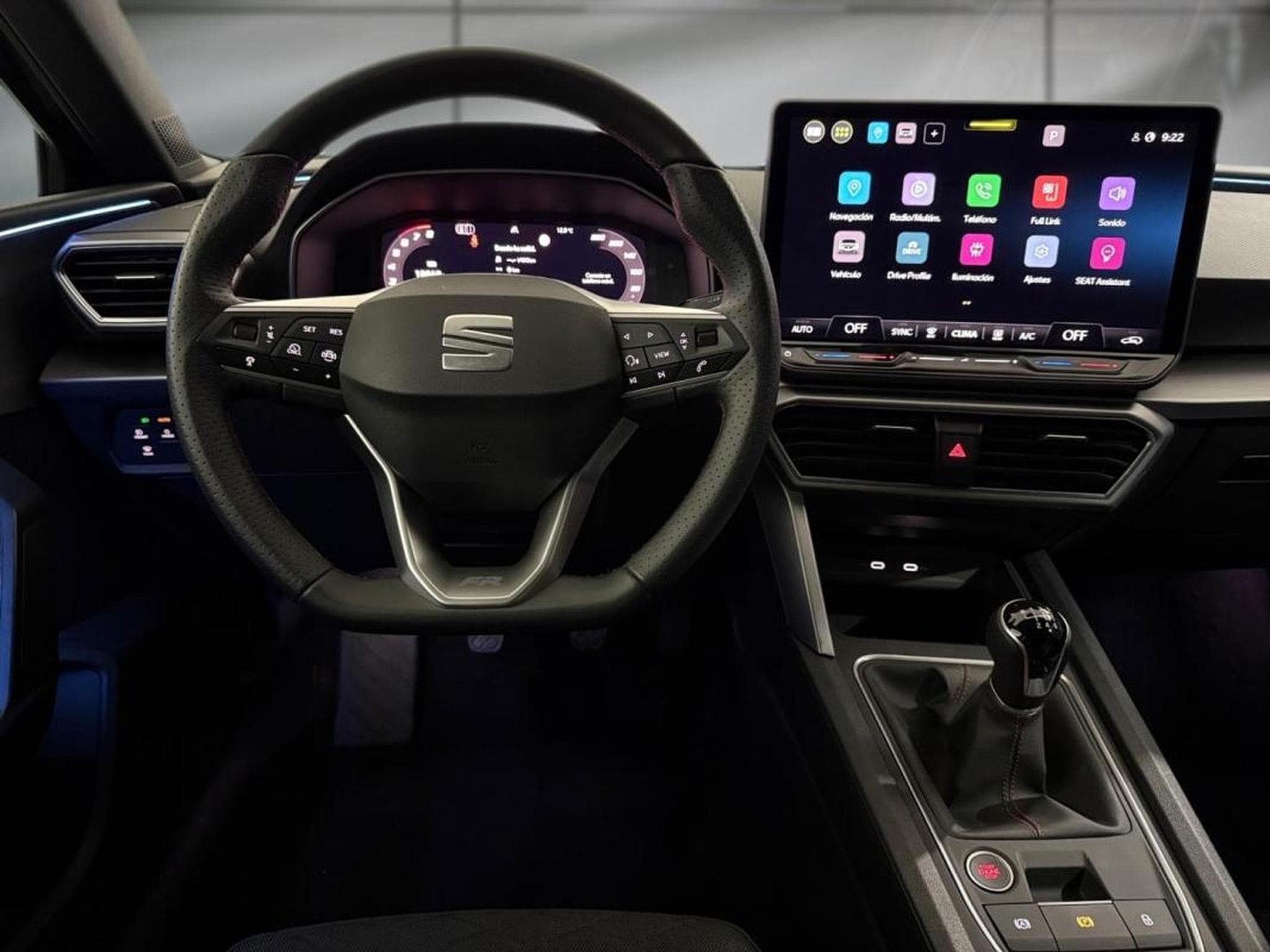 Seat Leon ST -18% 1,5 eTSI 150CV FR Spéciale Edition Tourer (2025) - Foto 8