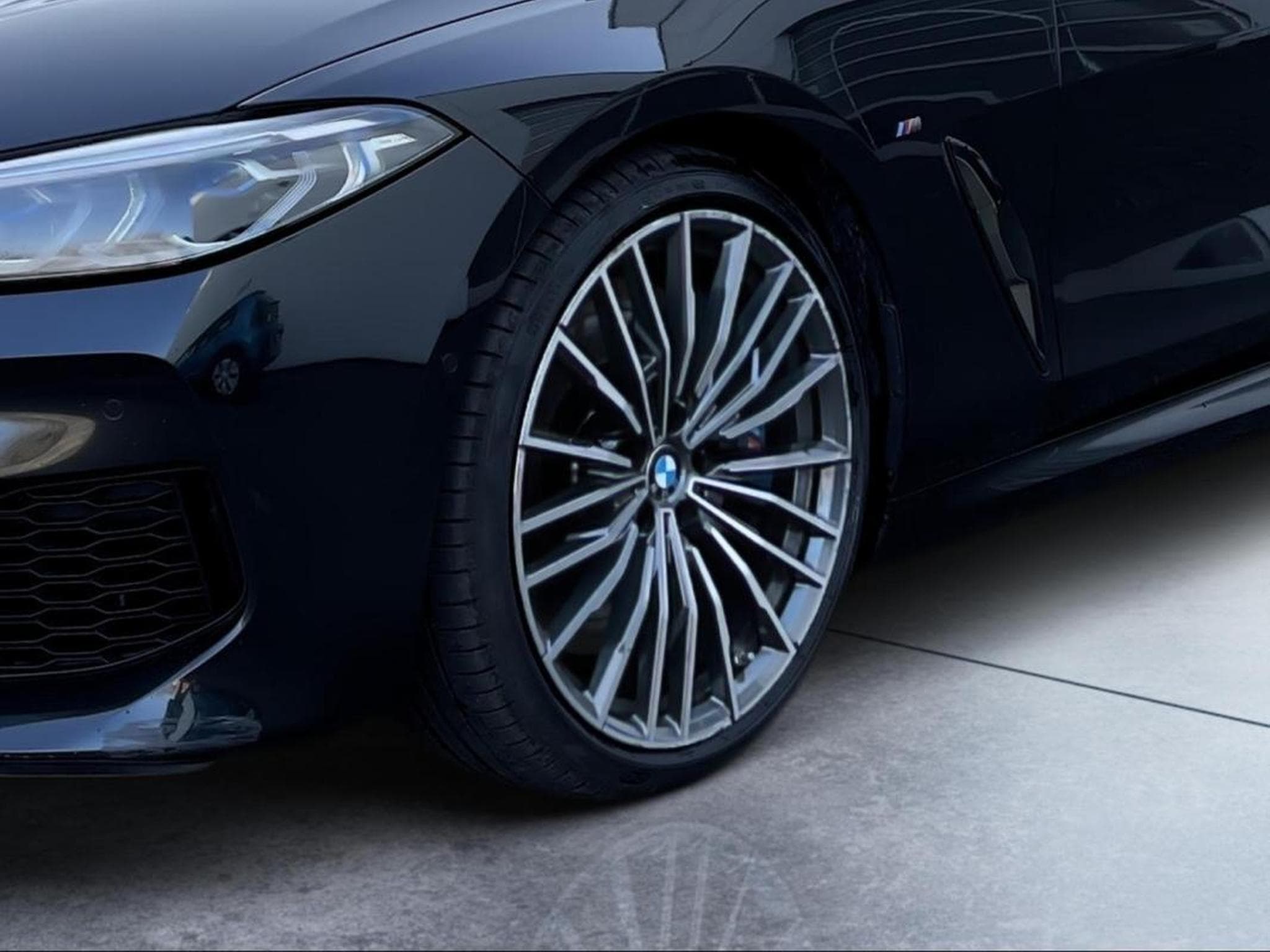 BMW Série 8 -58% M850iA xDrive 530ch 44cv (2021) - Photo 9
