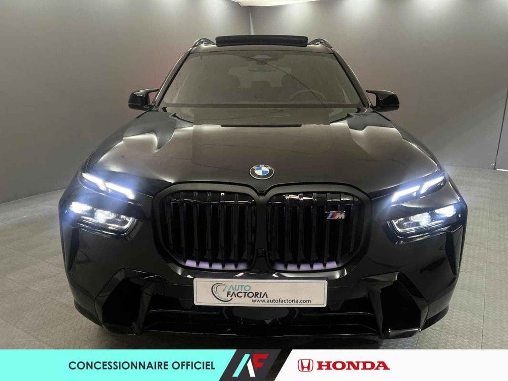 BMW X7 -37% M60iA xDrive 530ch M Performance (2023) - Photo 8