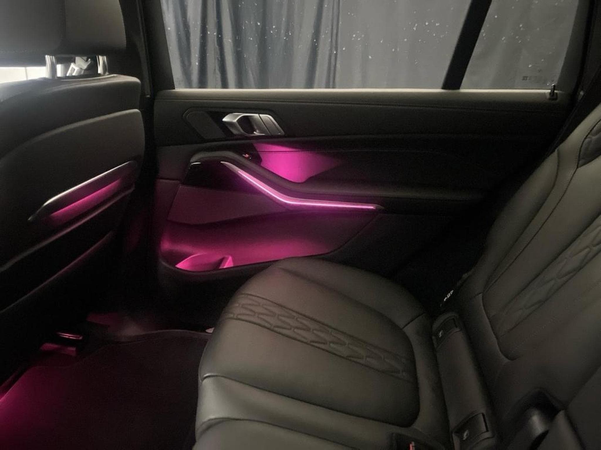 BMW X7 -37% M60iA xDrive 530ch M Performance (2023) - Photo 22