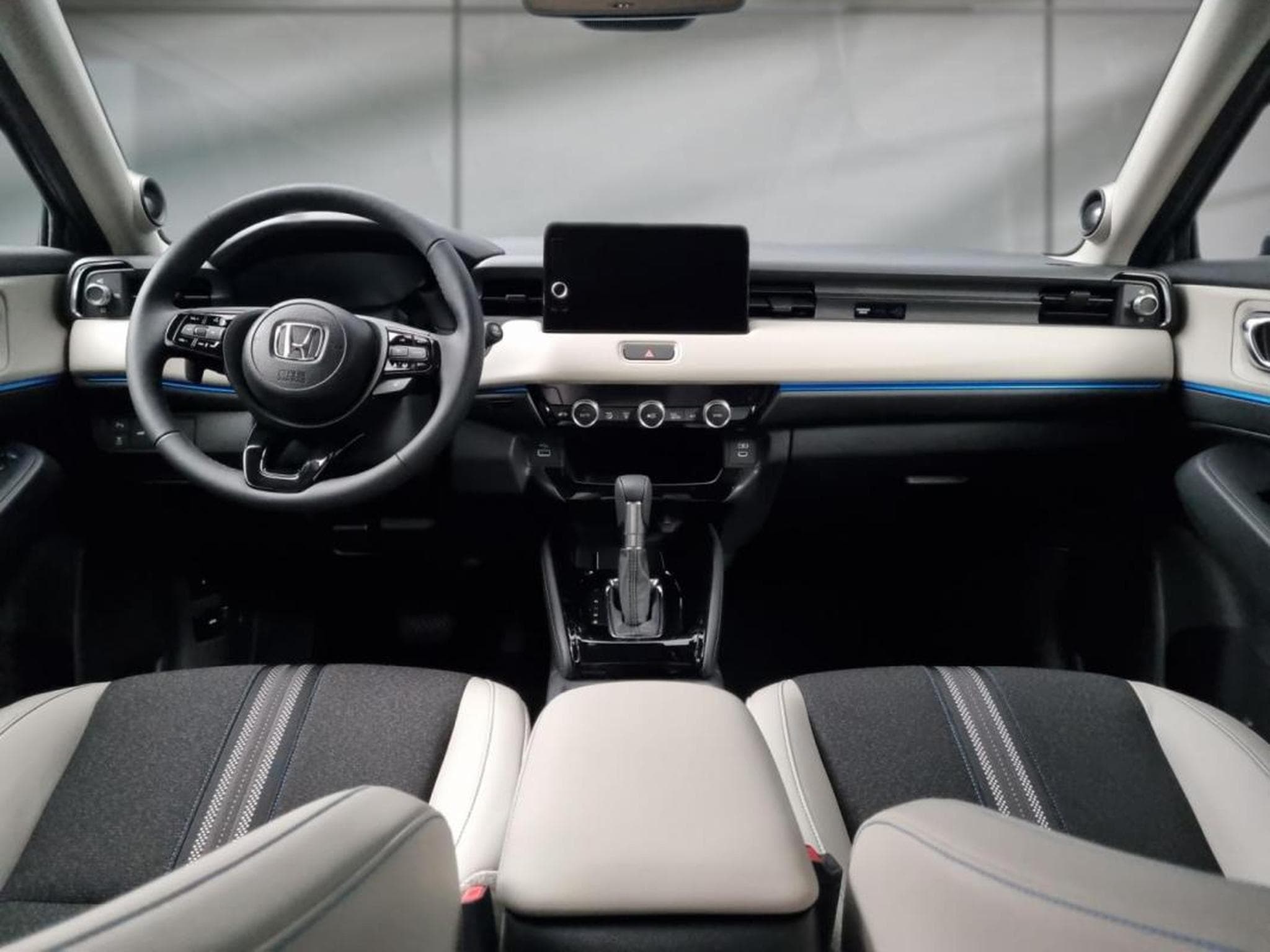 Honda HR-V 1.5 i-MMD 131ch e:HEV Advance Style (2025) - Photo 10