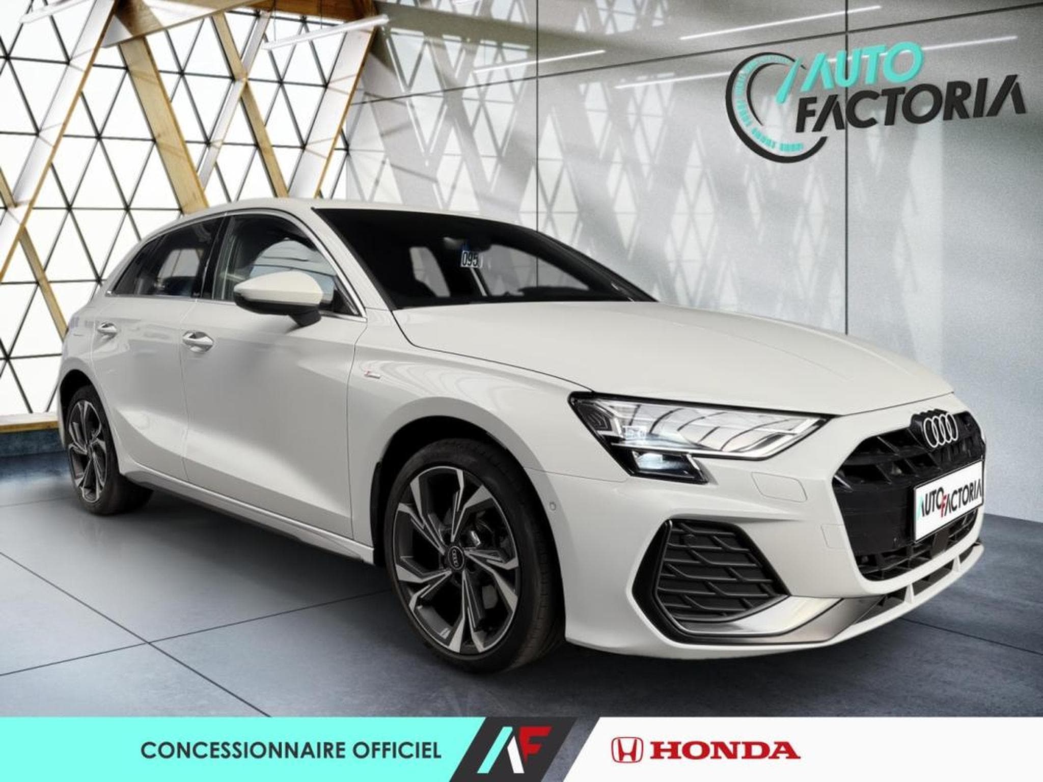 Audi A3 -37% 40 TFSI e 204ch PHEV S line S tronic 6 (2025) - Foto 7