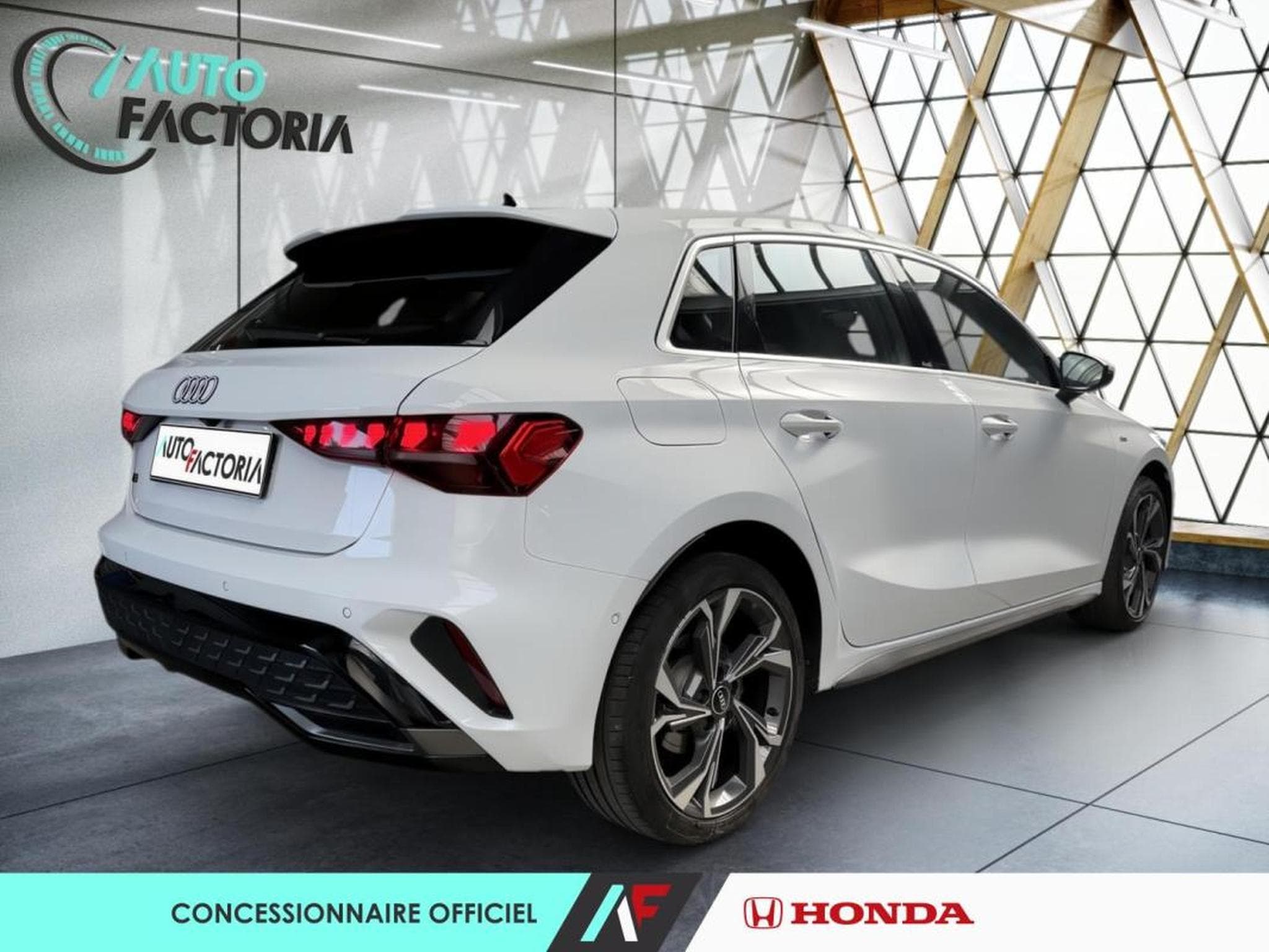 Audi A3 -37% 40 TFSI e 204ch PHEV S line S tronic 6 (2025) - Foto 5