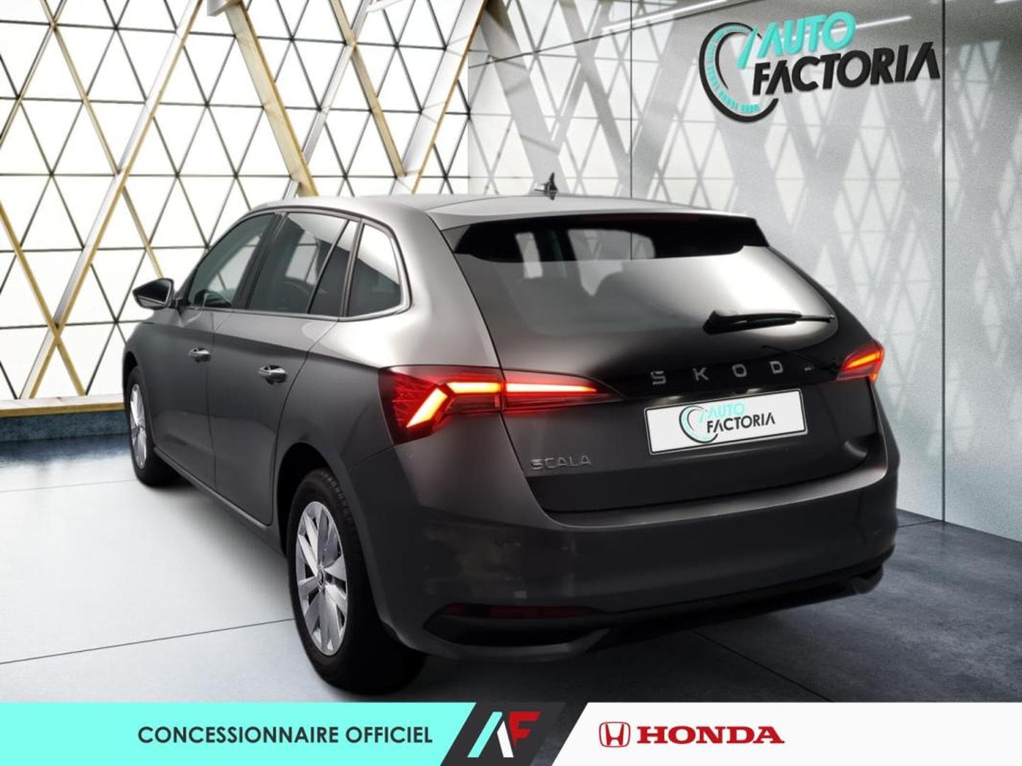Skoda Scala -35% 1.0 TSI Evo2 116ch Selection (2025) - Foto 2