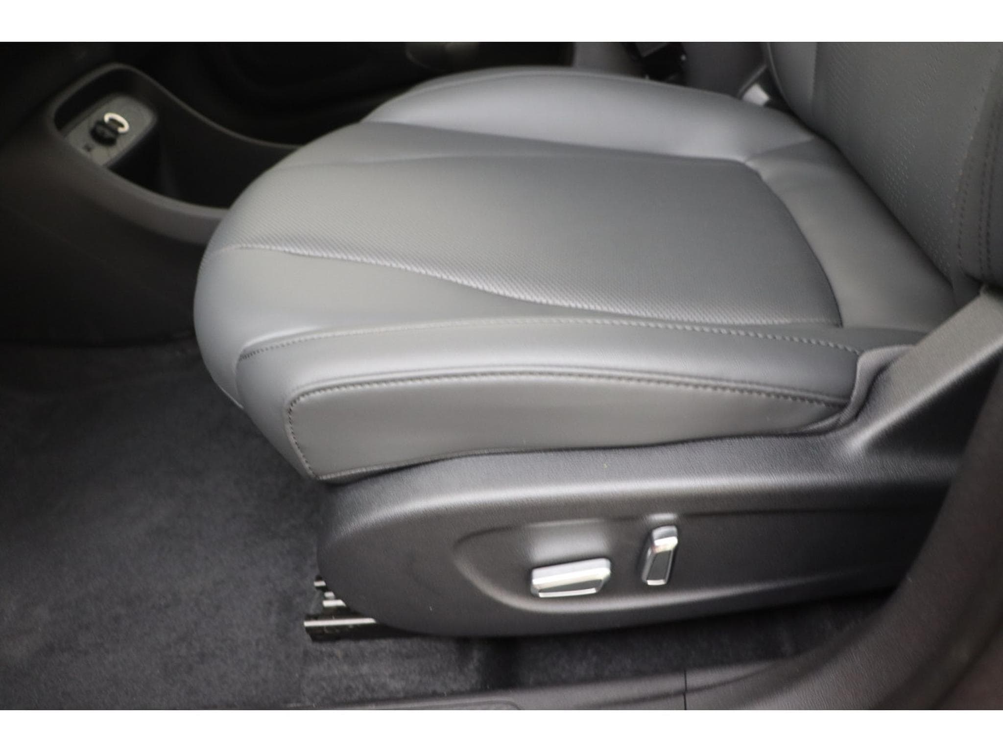 Dongfeng Box Premium Edition (2026) - Photo 9