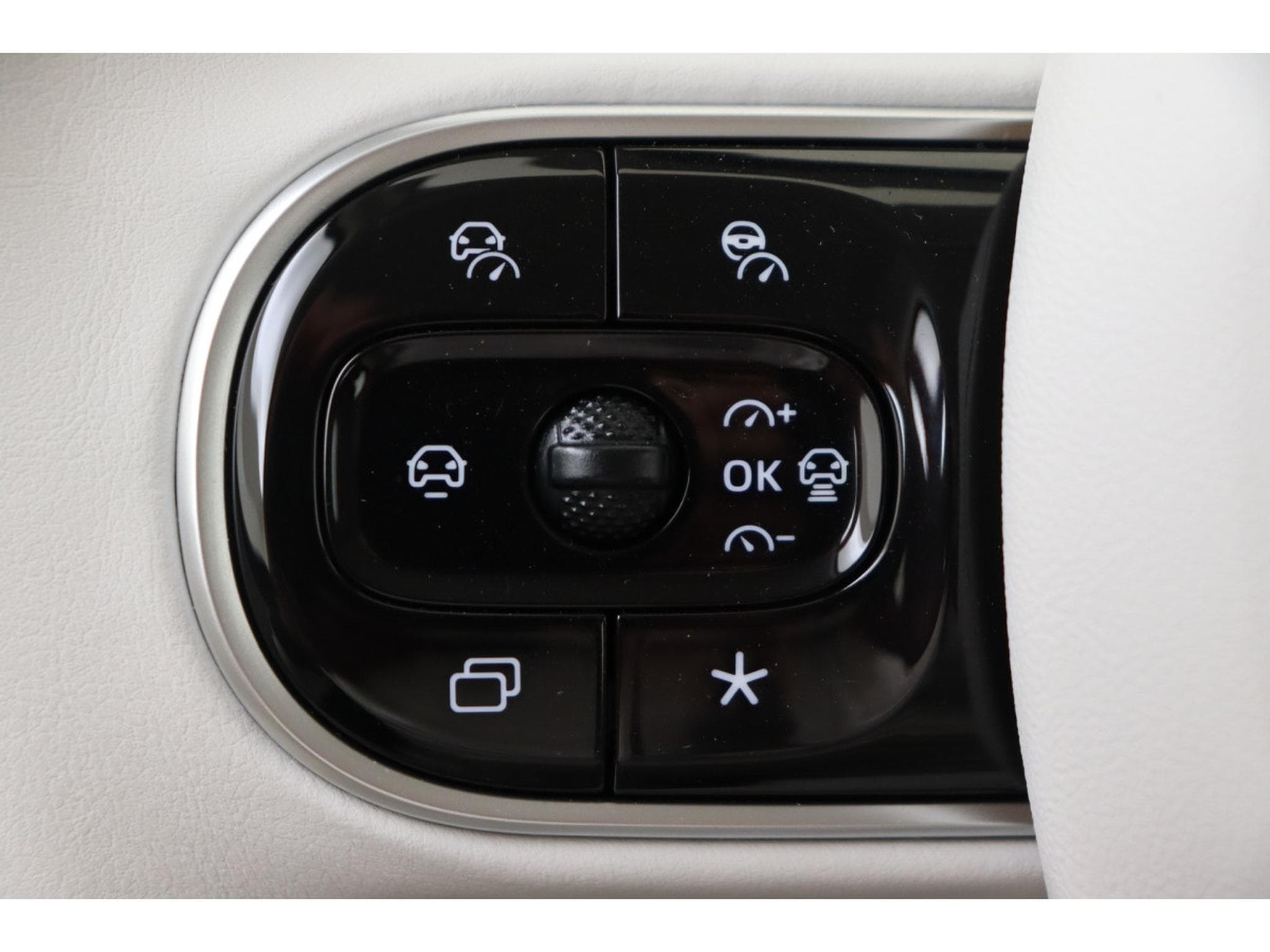 Dongfeng Box Premium Edition (2026) - Photo 18