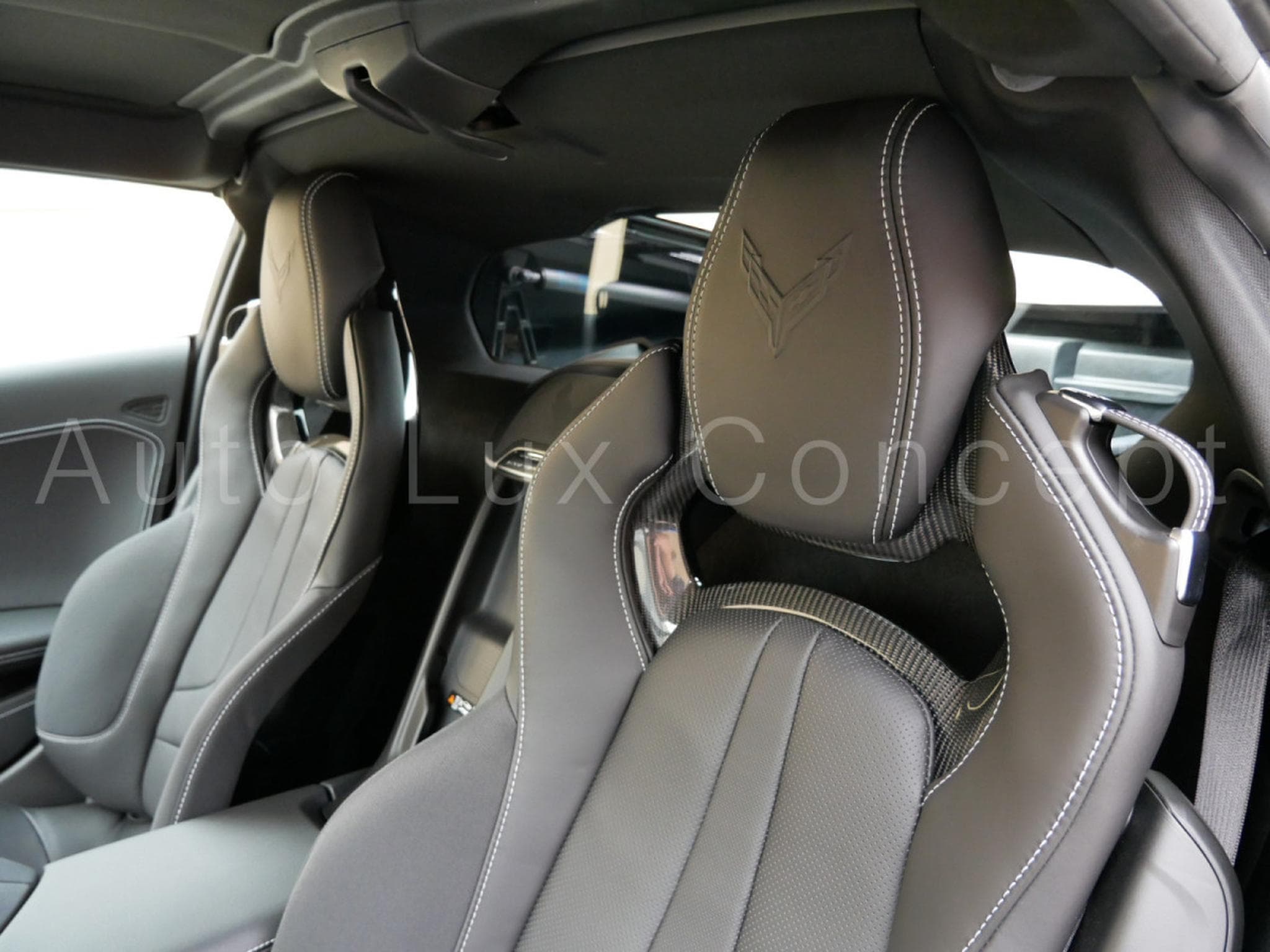 Chevrolet Corvette C8 Stingray Coupé 2LT (2023) - Photo 8