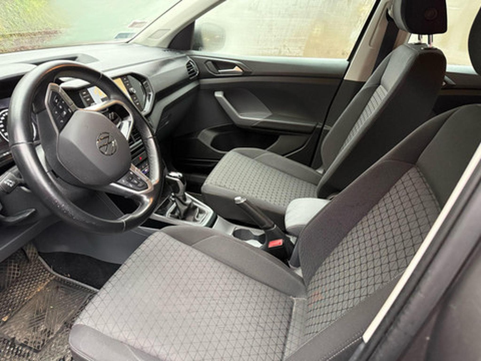 VW T-Cross (2021) - Photo 7