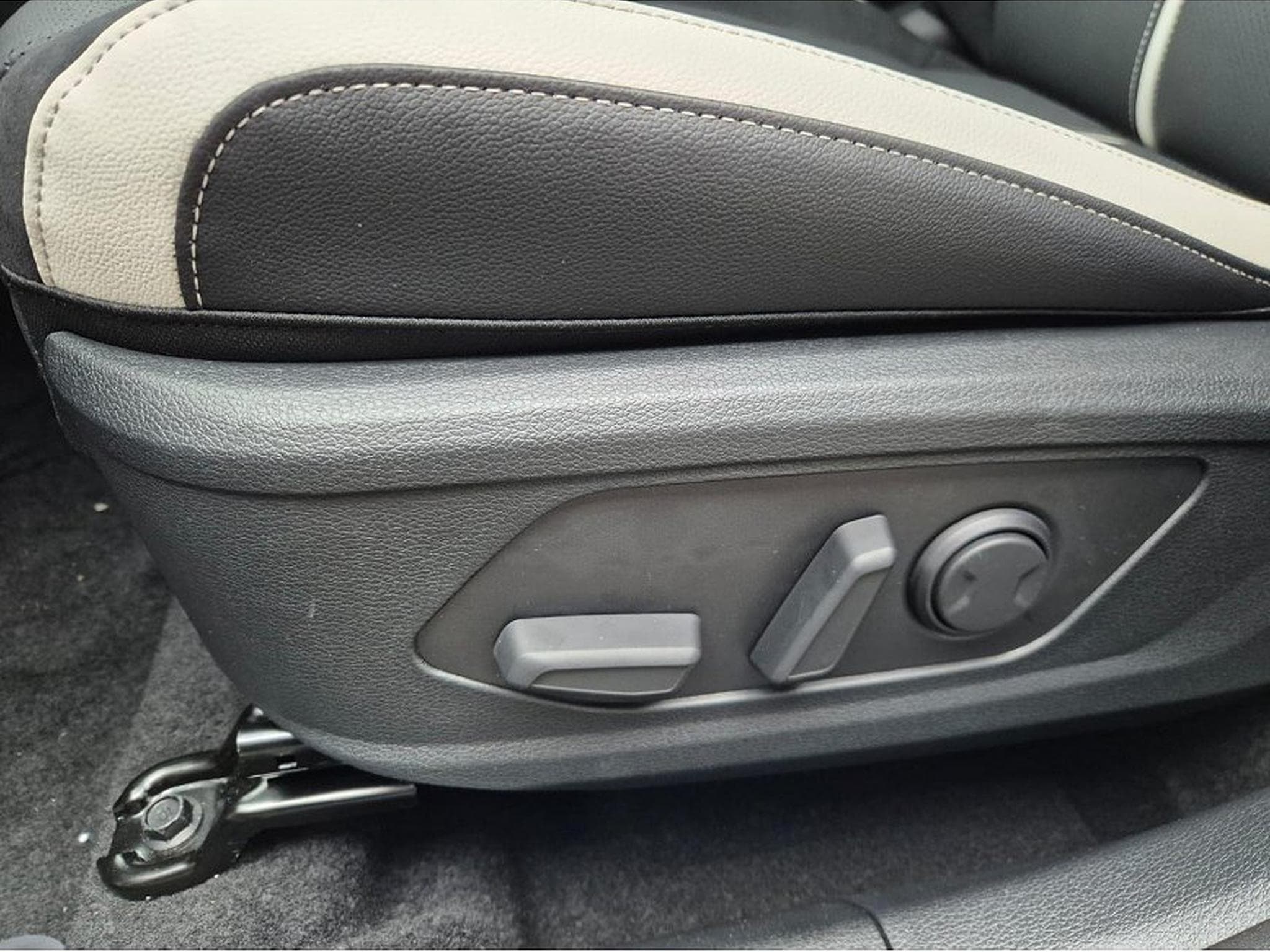 Kia Sportage (2026) - Foto 14