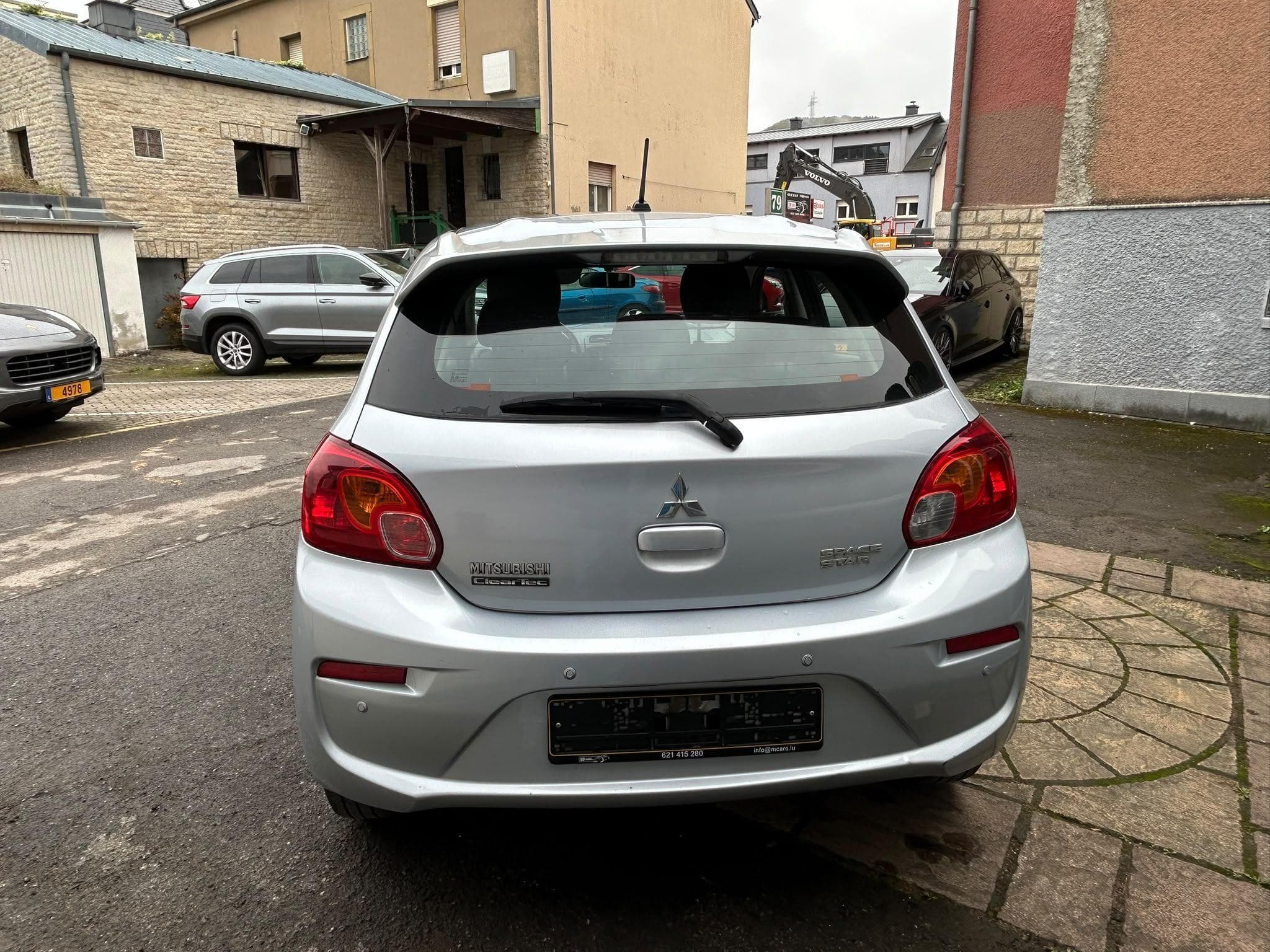 Mitsubishi Space Star 1.0 i  71cv 5 PORTES NAVIGATION CLIME (2018) - Photo 4