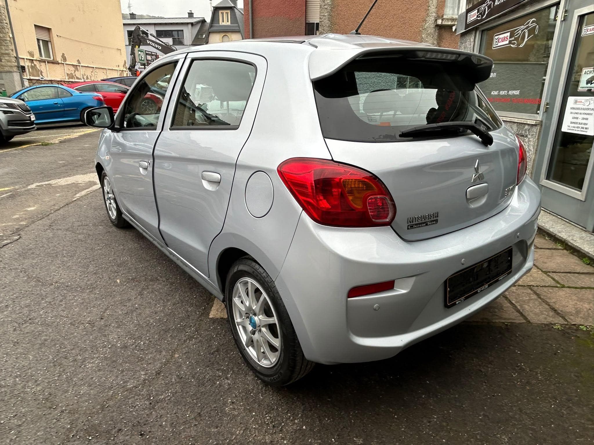Mitsubishi Space Star 1.0 i  71cv 5 PORTES NAVIGATION CLIME (2018) - Photo 2