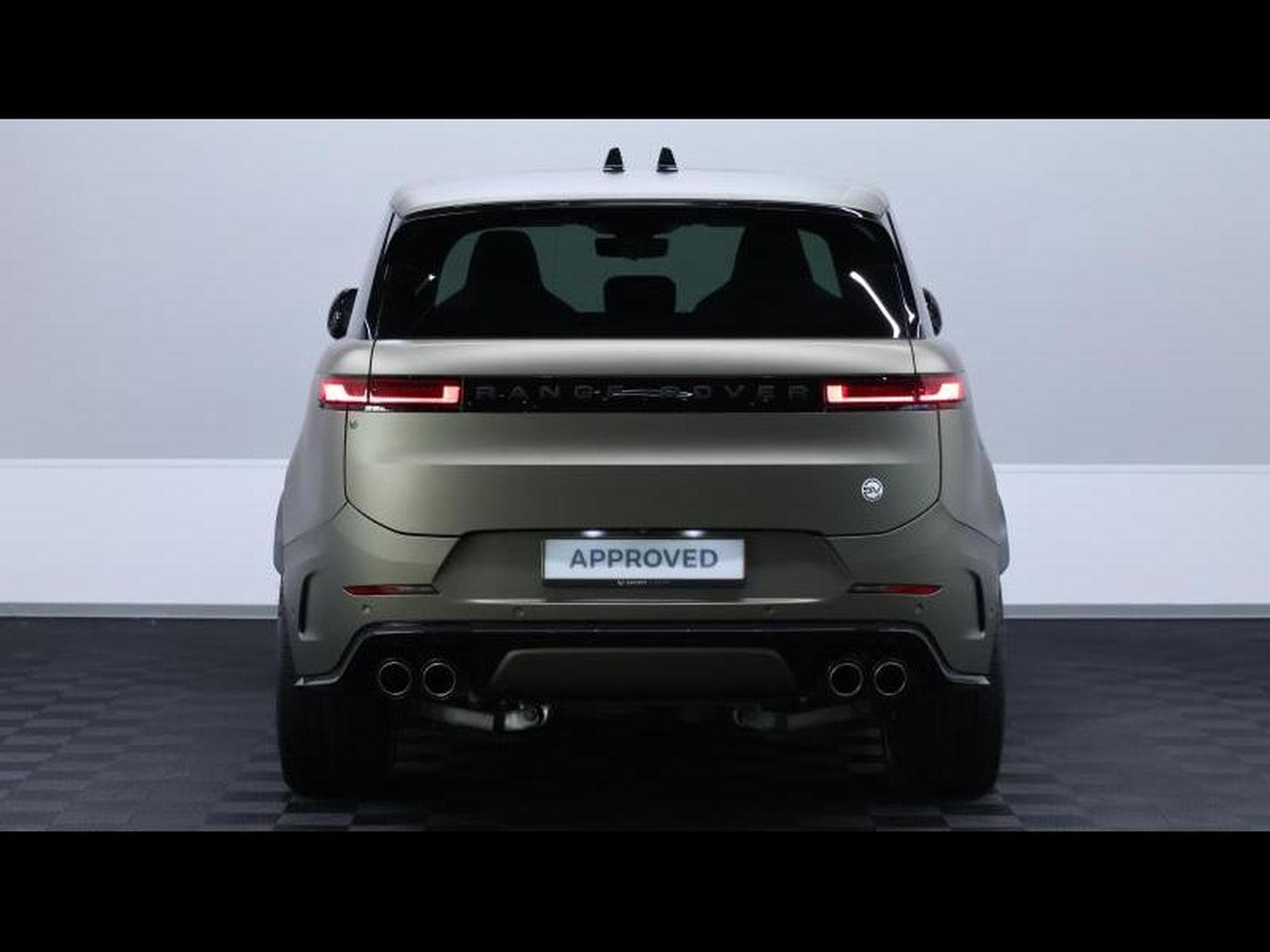 Land-Rover Range Rover Sport SV Edition One (2024) - Photo 6