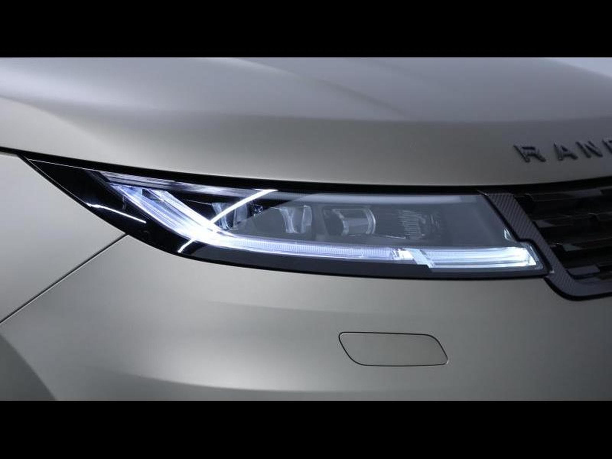 Land-Rover Range Rover Sport SV Edition One (2024) - Photo 9