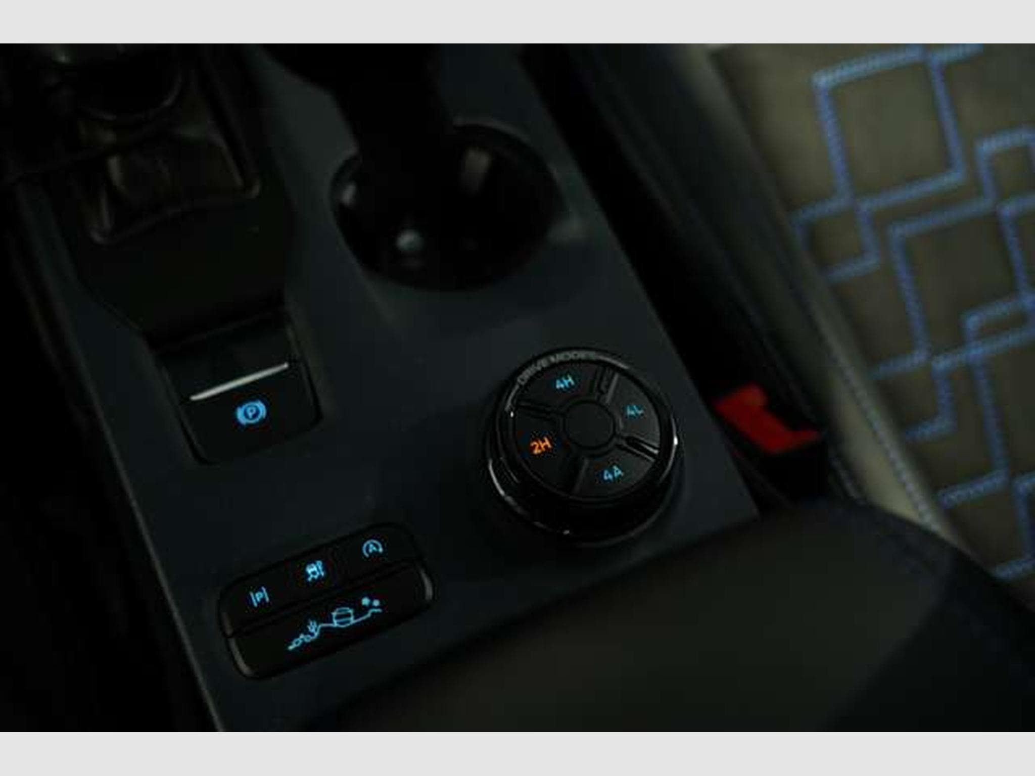 Ford Ranger MS-RT Wildtrak e-4WD Doppelkabine 1.Hand (2025) - Photo 30