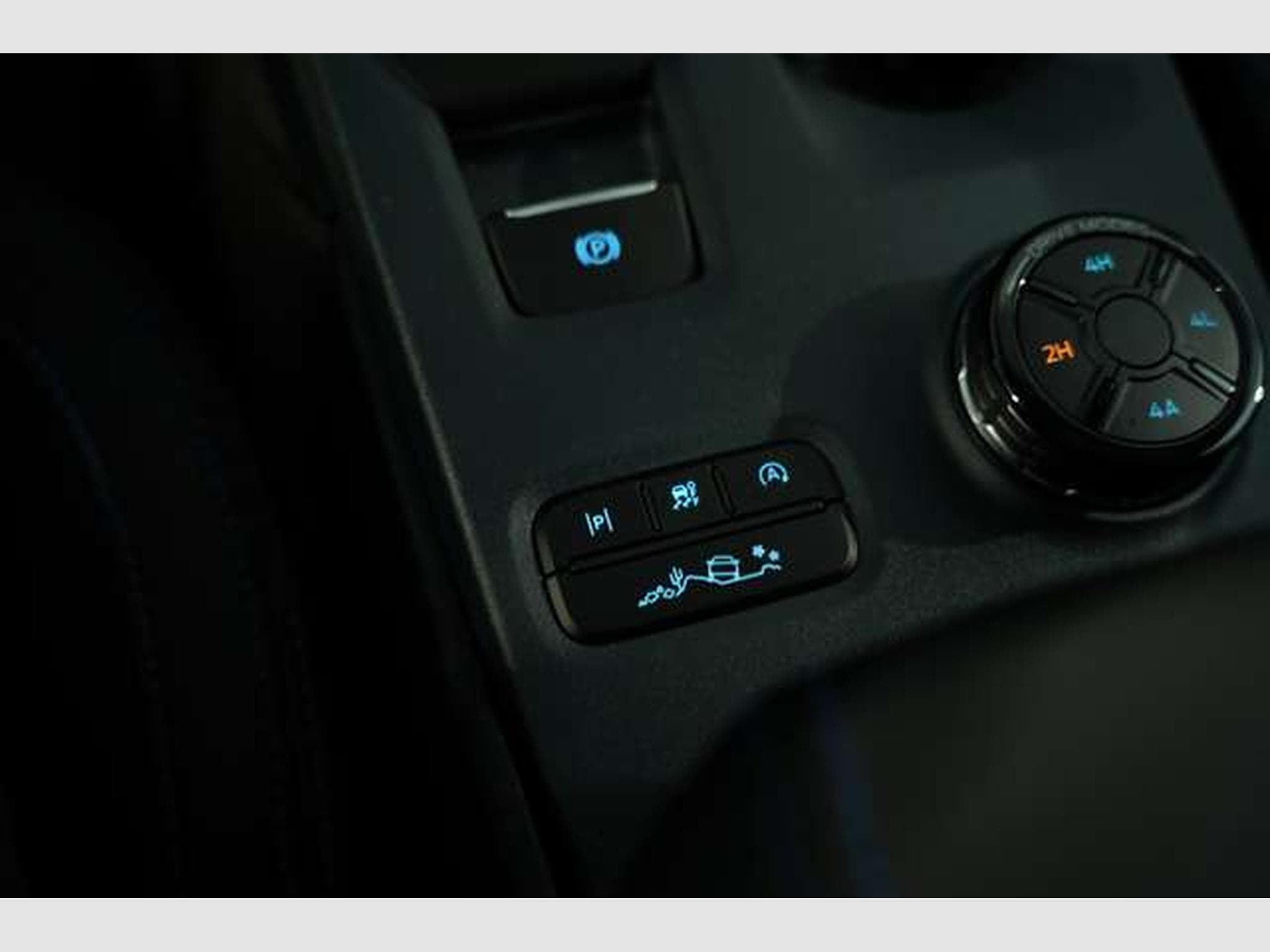 Ford Ranger MS-RT Wildtrak e-4WD Doppelkabine 1.Hand (2025) - Photo 29