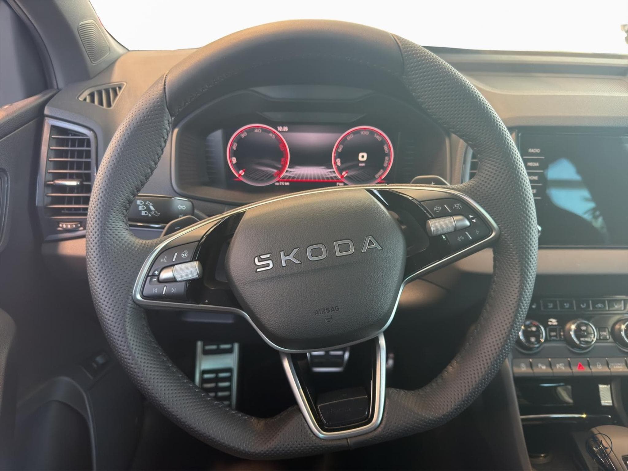 Skoda Karoq Sportline (2026) - Photo 14
