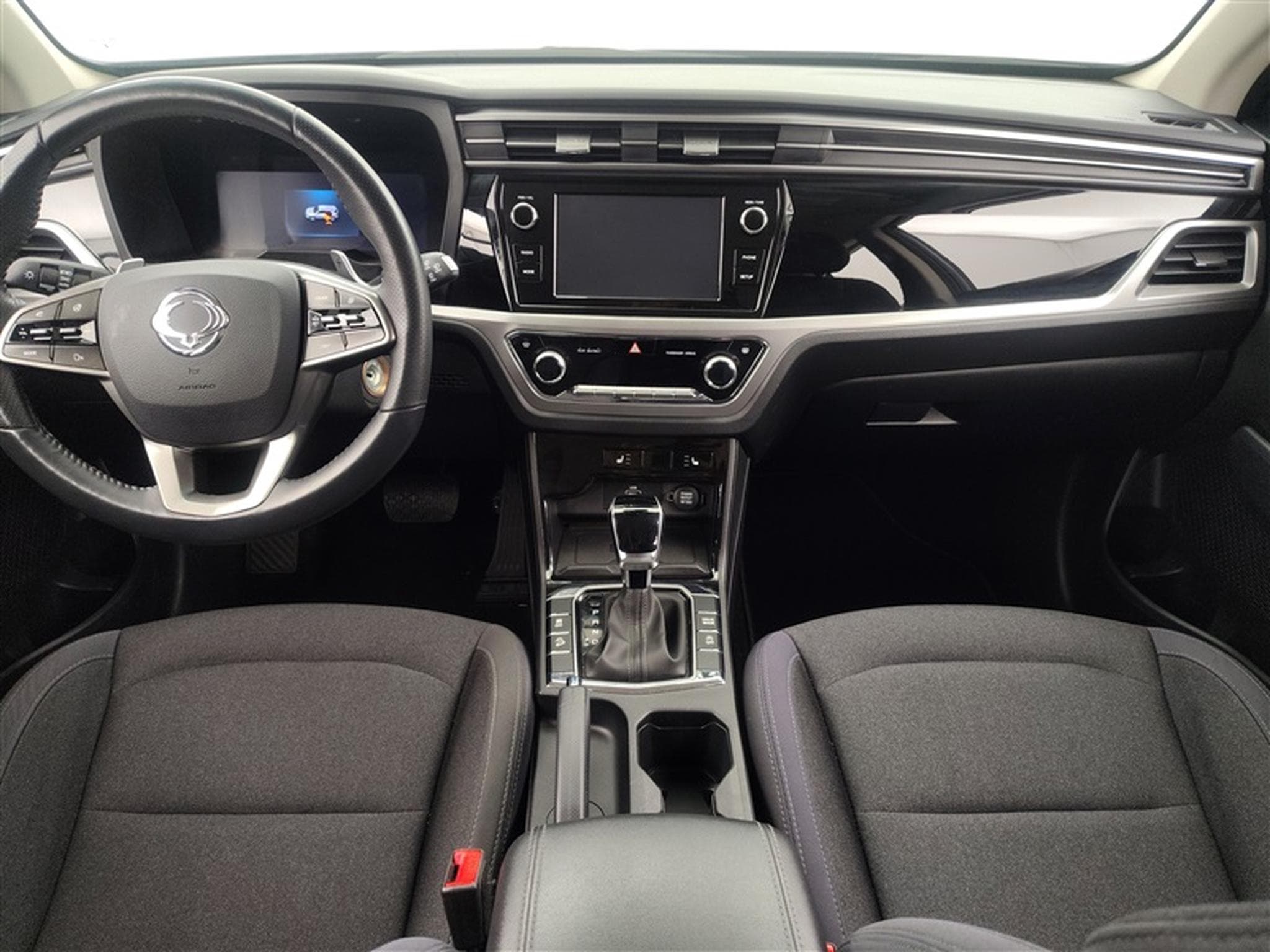 SsangYong Korando 1.5 T-GDI 163Cv BVA Quartz CARPLAY / CAMERA / ALU / PDC (2022) - Photo 7