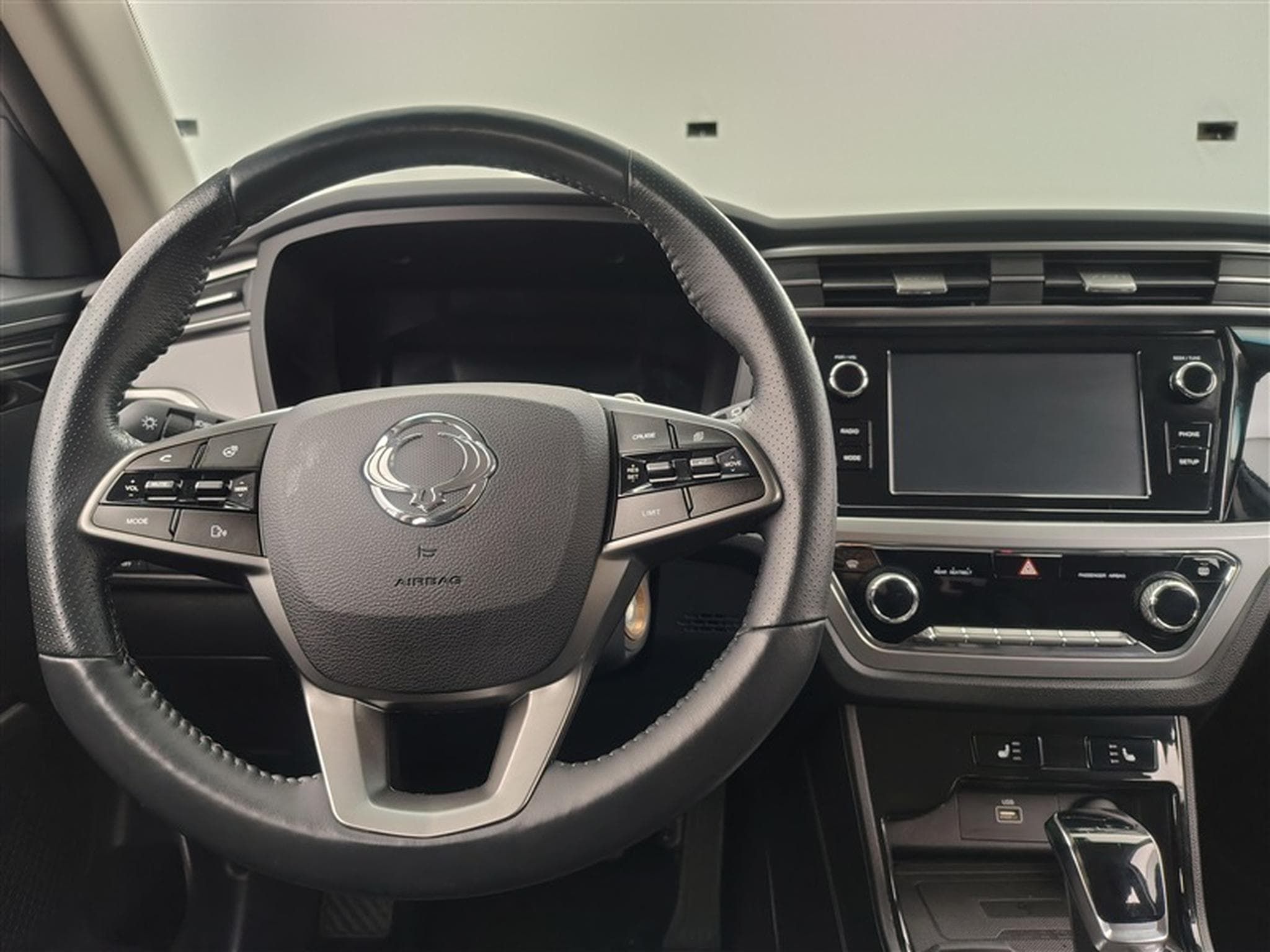 SsangYong Korando 1.5 T-GDI 163Cv BVA Quartz CARPLAY / CAMERA / ALU / PDC (2022) - Photo 8
