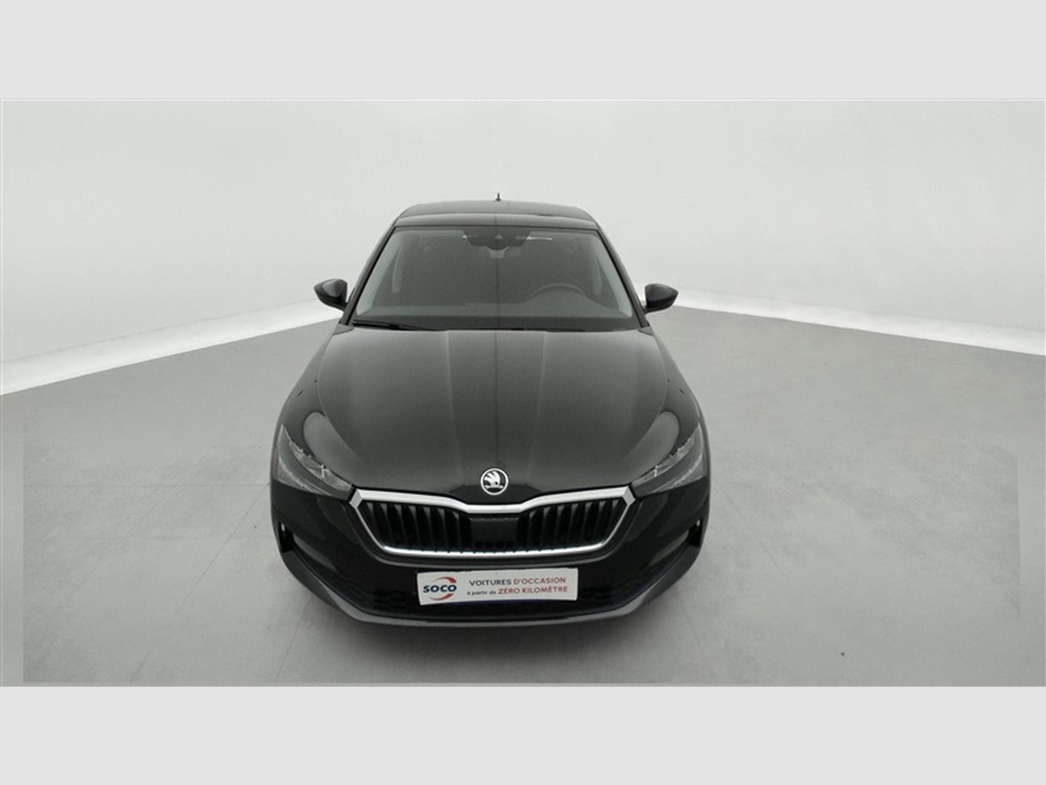 Skoda Scala 1.6 TDi 115cv DSG Ambition NAVI / KEYLESS / PDC AV+AR / JA16 (2020) - Photo 4