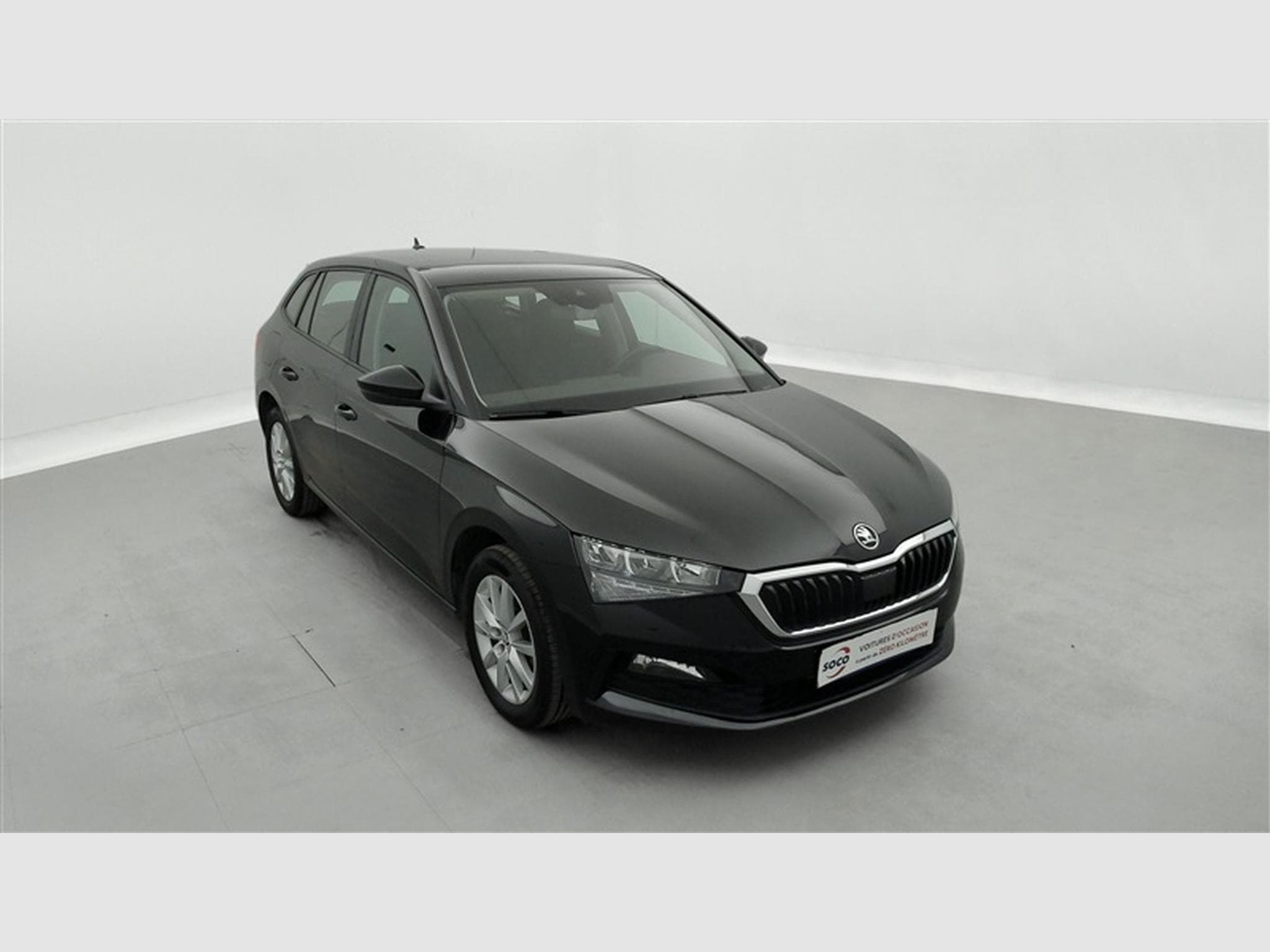 Skoda Scala 1.6 TDi 115cv DSG Ambition NAVI / KEYLESS / PDC AV+AR / JA16 (2020) - Photo 21