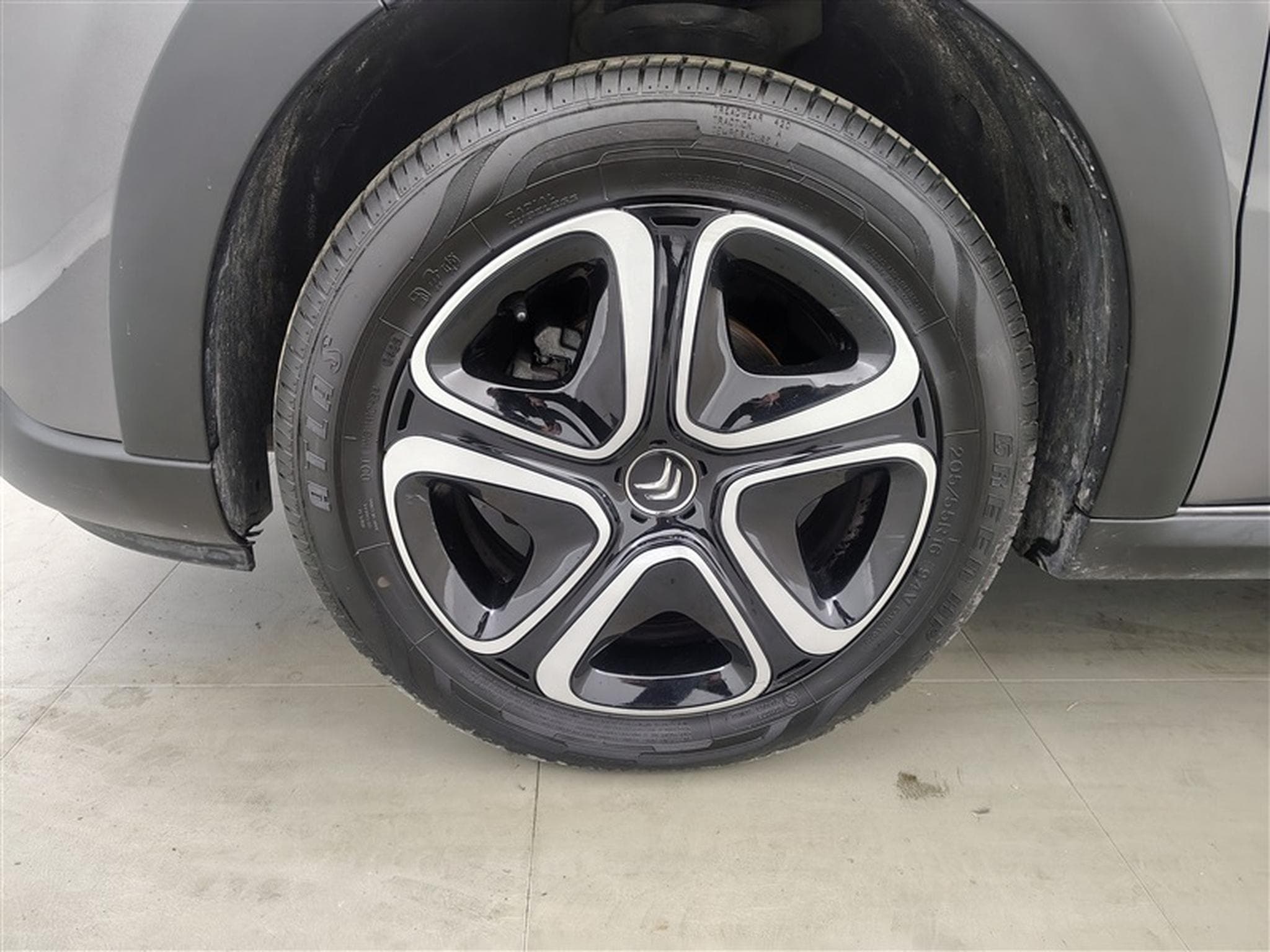 Citroen C3 C3 1.2i PureTech C-Series S&S (2023) - Photo 6