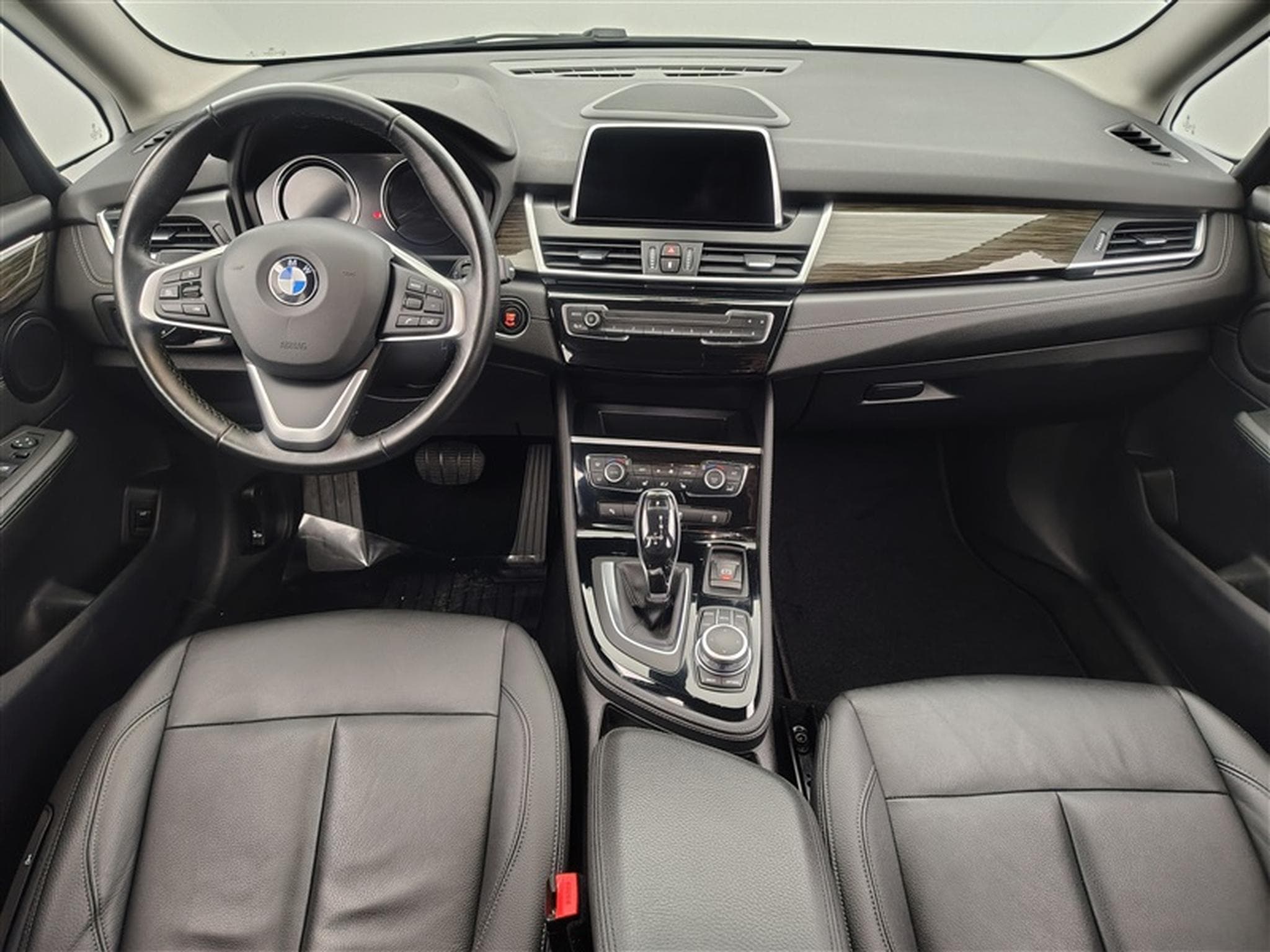 BMW 218 Gran Tourer 218iA 7 Places (2022) - Photo 8