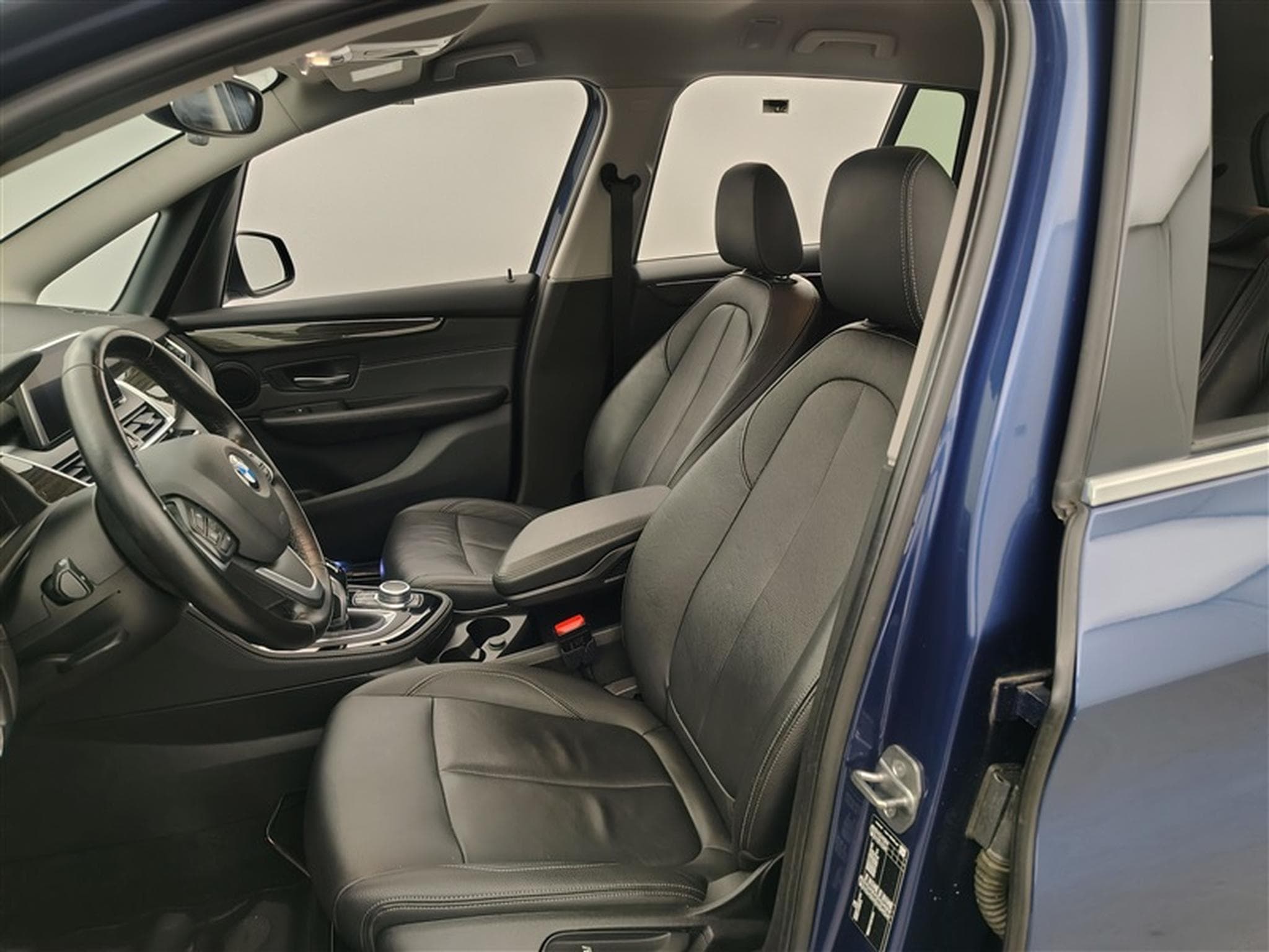 BMW 218 Gran Tourer 218iA 7 Places (2022) - Photo 7