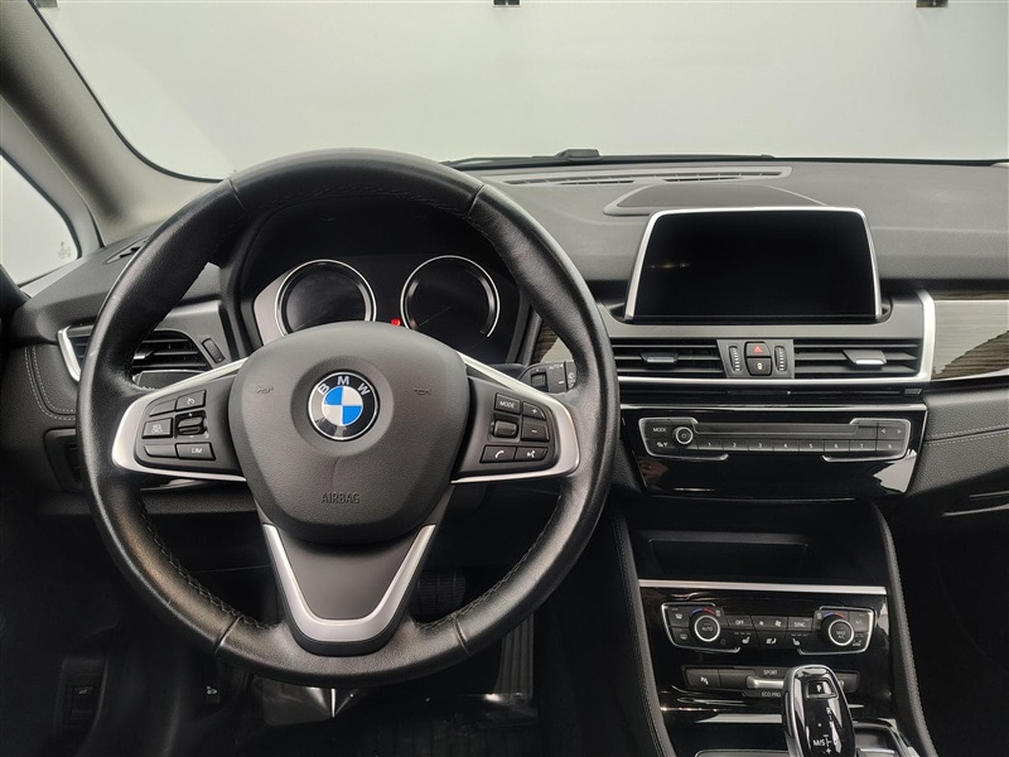 BMW 218 Gran Tourer 218iA 7 Places (2022) - Photo 9