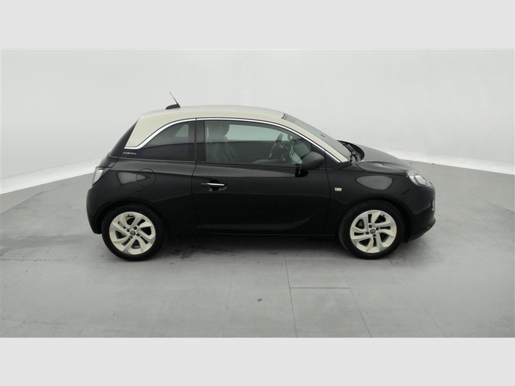 Opel Adam 1.2i Senses (EU6.2) (2019) - Photo 23