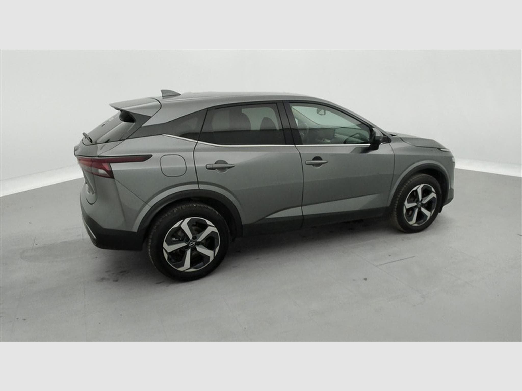 Nissan Qashqai 1.3 DIG-T MHEV N-Connecta Xtronic (2023) - Foto 25