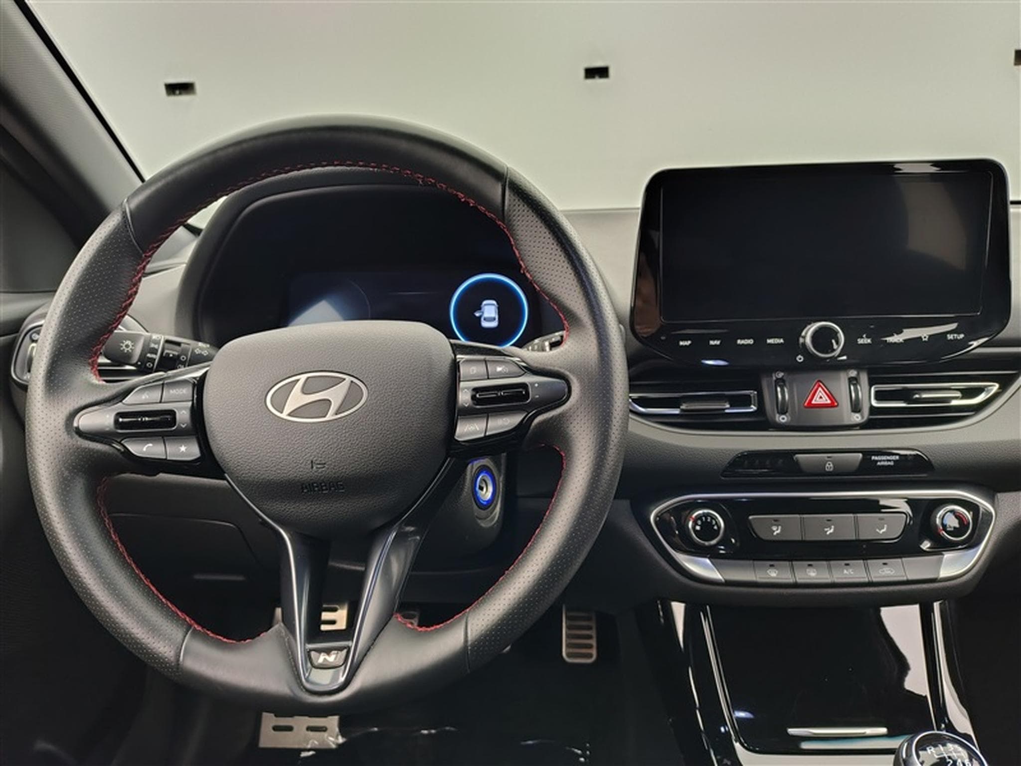 Hyundai i30 1.0 T-GDi Twist N-Line NAVI / FULL LED (2025) - Foto 9