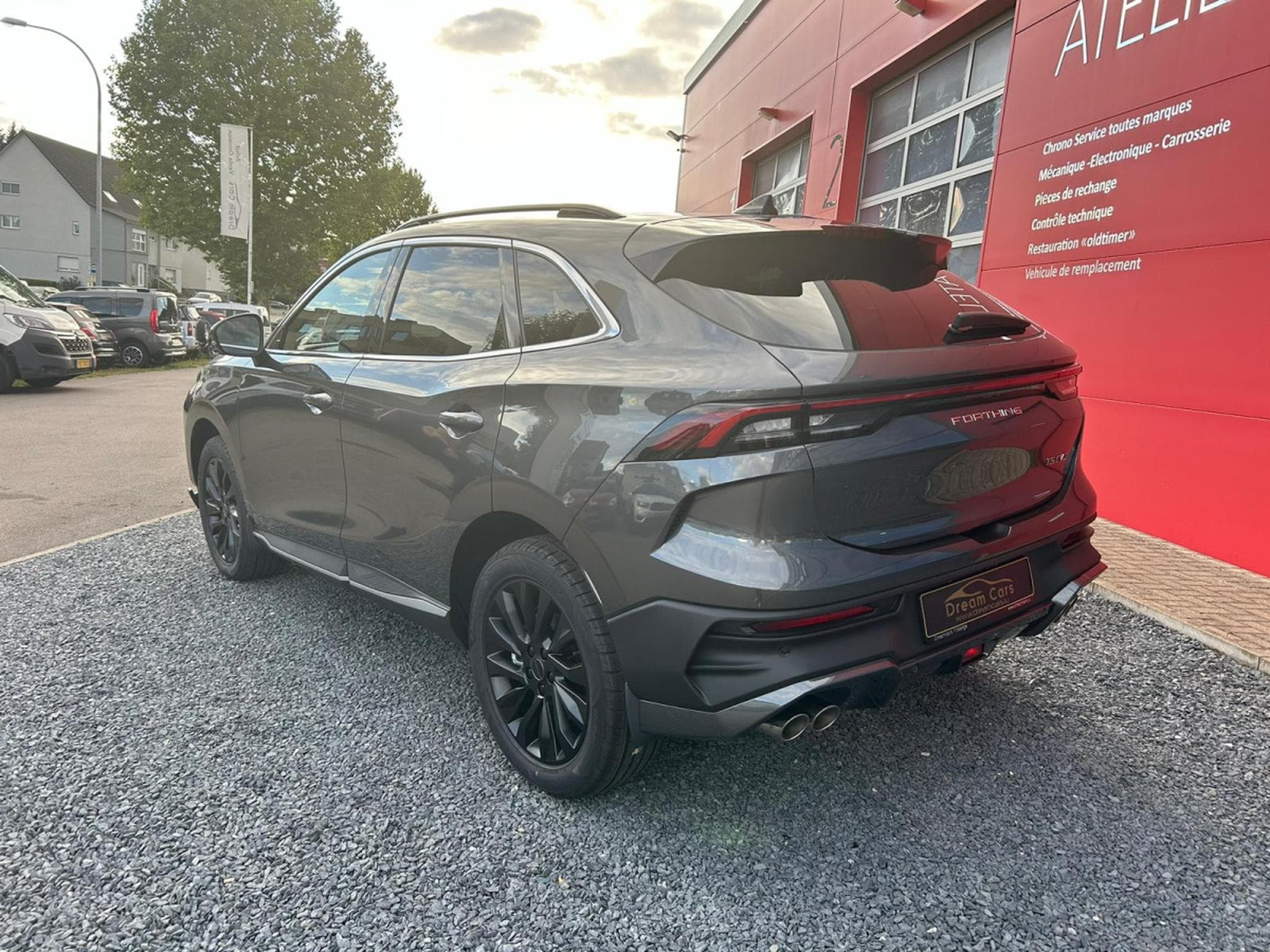 Forthing T5 EVO 1.5 TURBO AUTO FULL OPTIONS (2026) - Foto 2