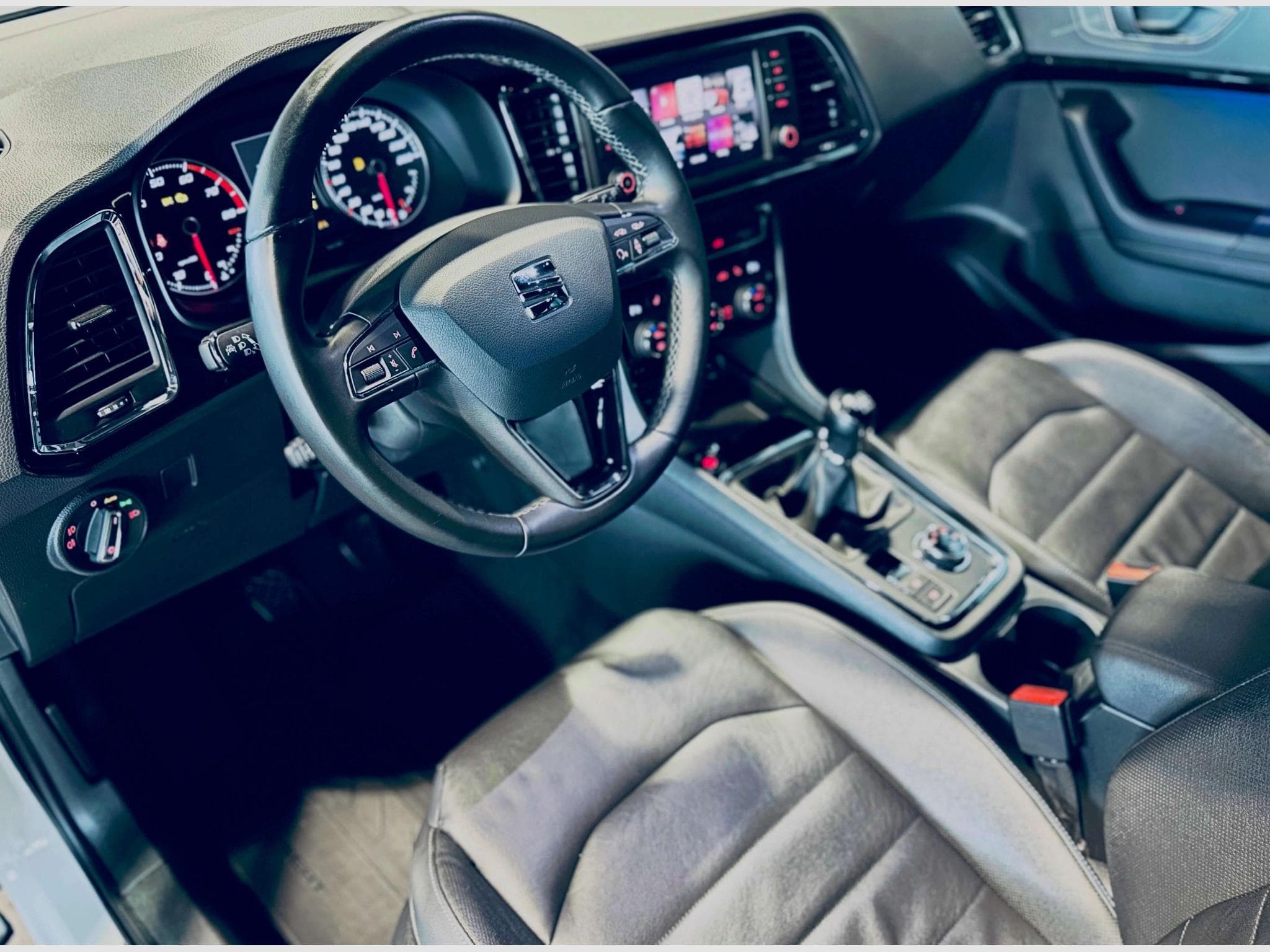 Seat Ateca ATECA XCELLENCE TSI (2017) - Photo 7