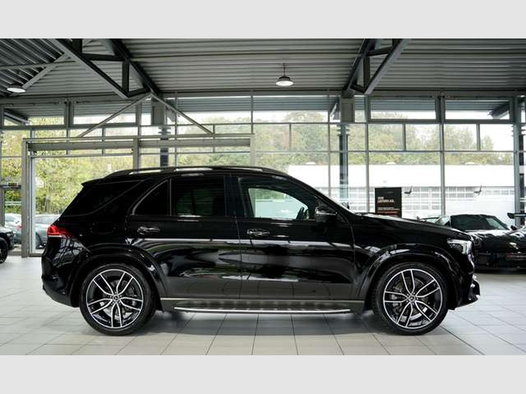 Mercedes GLE 350 de 4M AMG Line 1.H *22 *Pano*MwSt.*LUFT (2022) - Foto 5