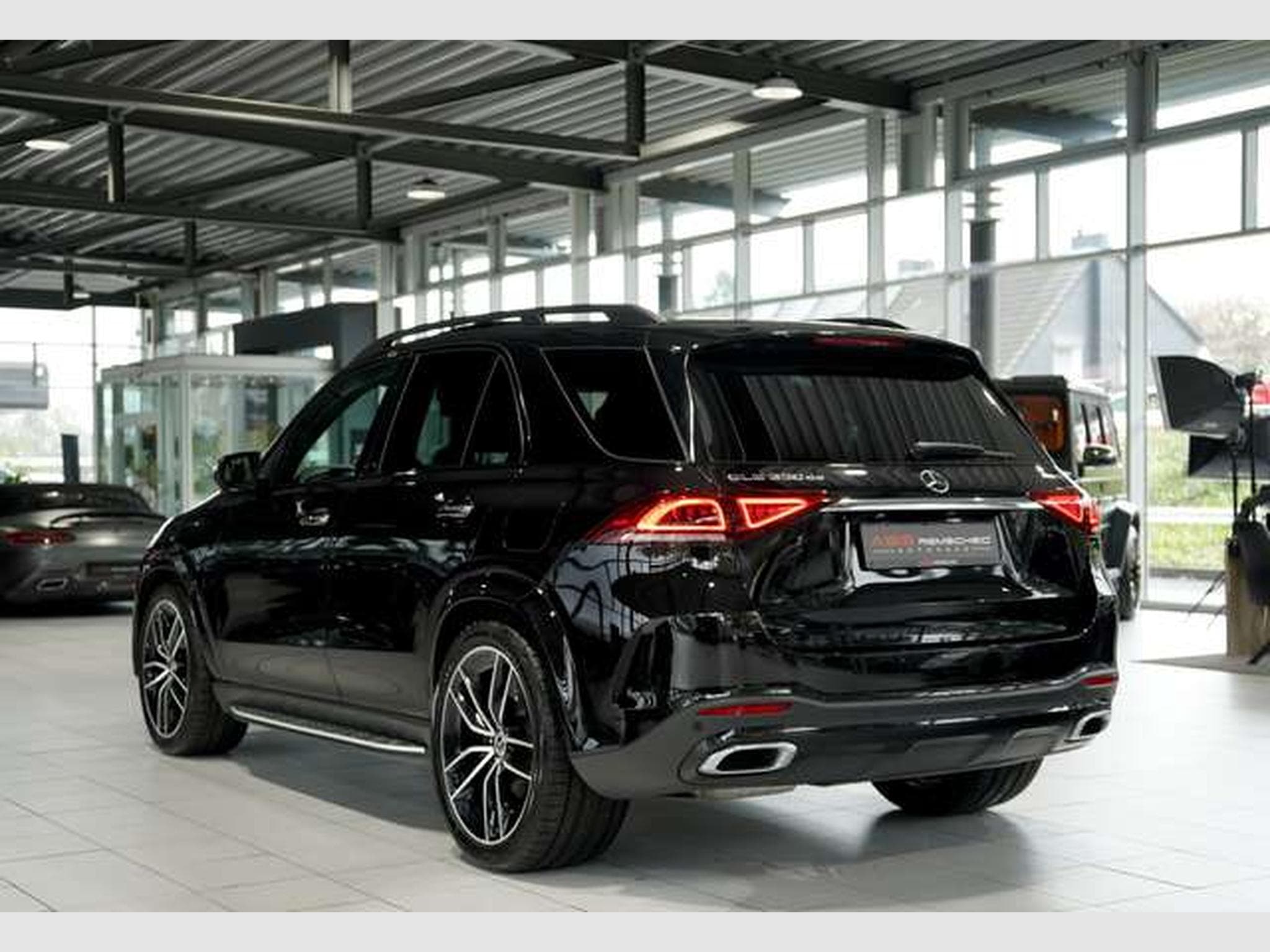 Mercedes GLE 350 de 4M AMG Line 1.H *22 *Pano*MwSt.*LUFT (2022) - Foto 8