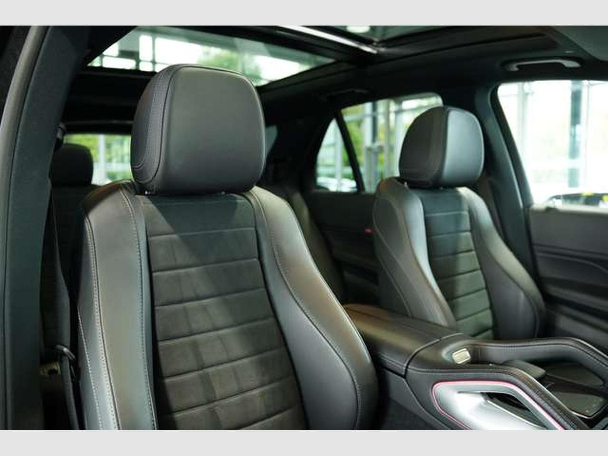 Mercedes GLE 350 de 4M AMG Line 1.H *22 *Pano*MwSt.*LUFT (2022) - Foto 19