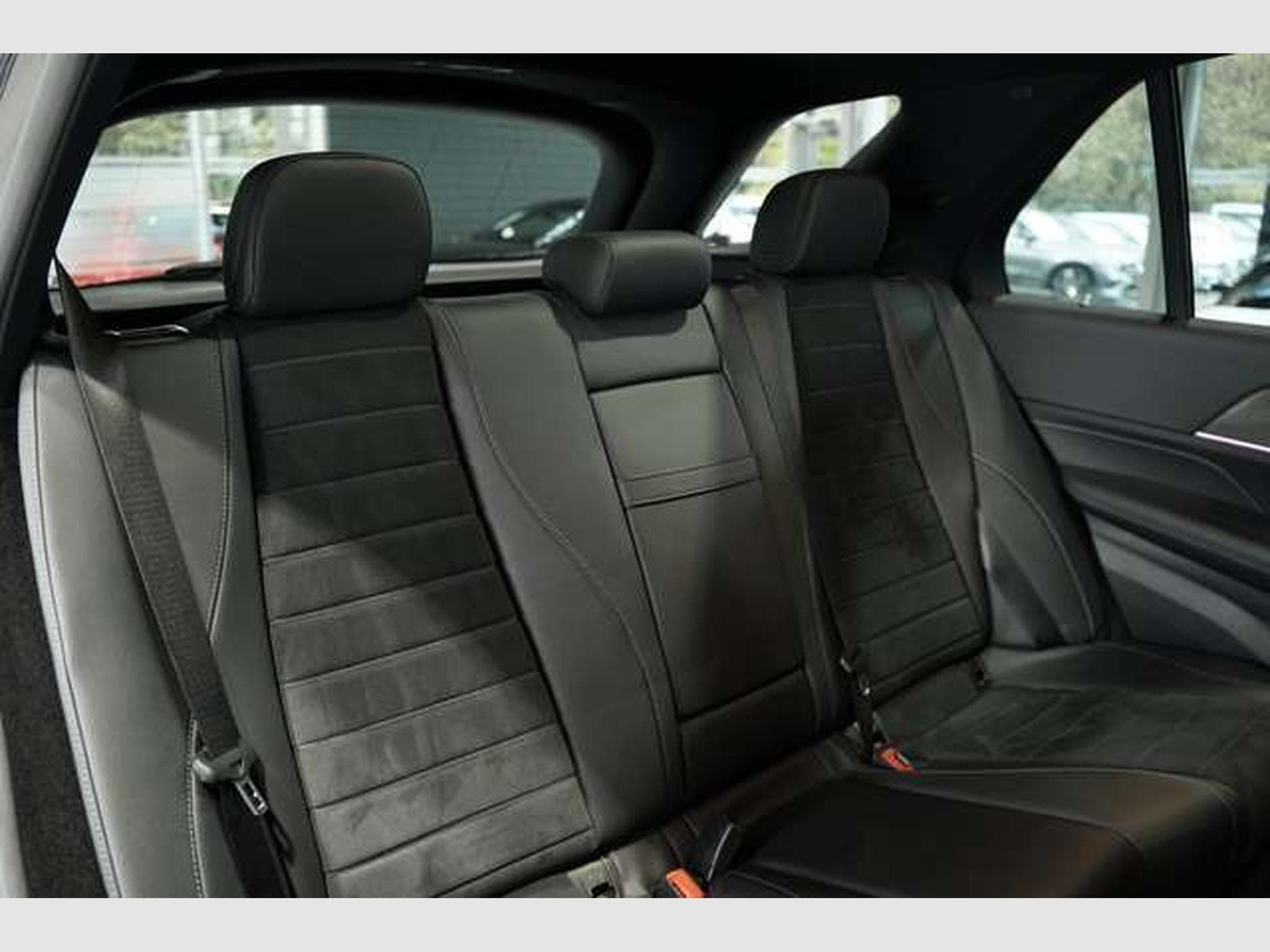 Mercedes GLE 350 de 4M AMG Line 1.H *22 *Pano*MwSt.*LUFT (2022) - Foto 21