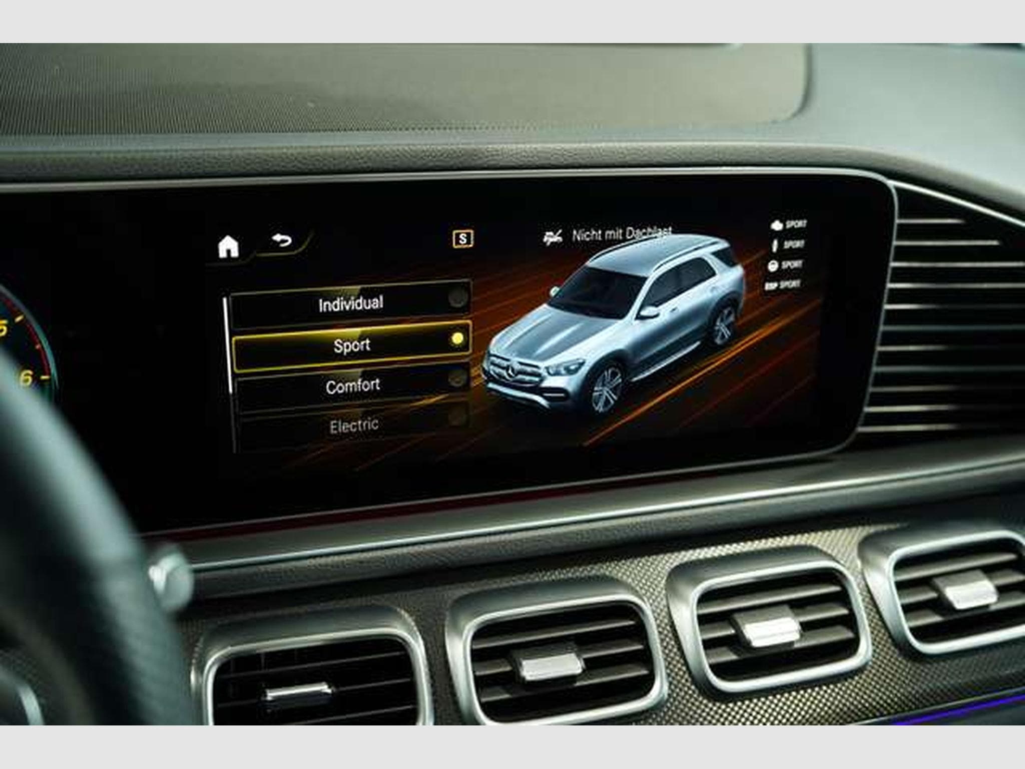 Mercedes GLE 350 de 4M AMG Line 1.H *22 *Pano*MwSt.*LUFT (2022) - Foto 36