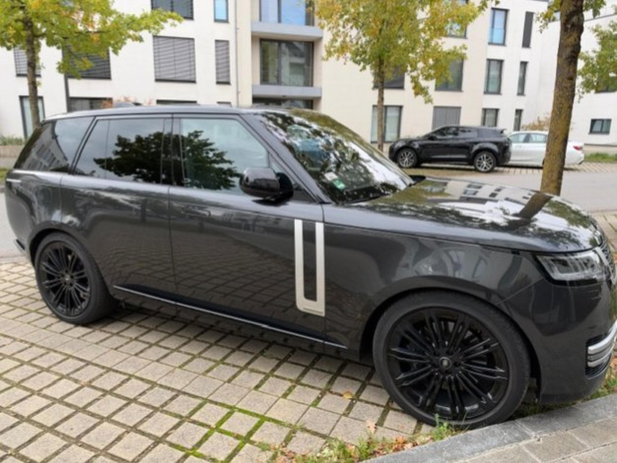 Land-Rover Range Rover autobiography (2022) - Photo 1