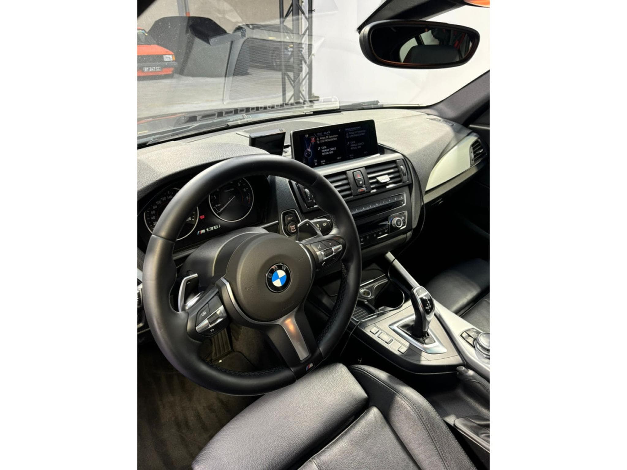 BMW M135 M135i Xdrive/PANO/SUIVI/M SPORT/GARANTIE (2014) - Photo 6
