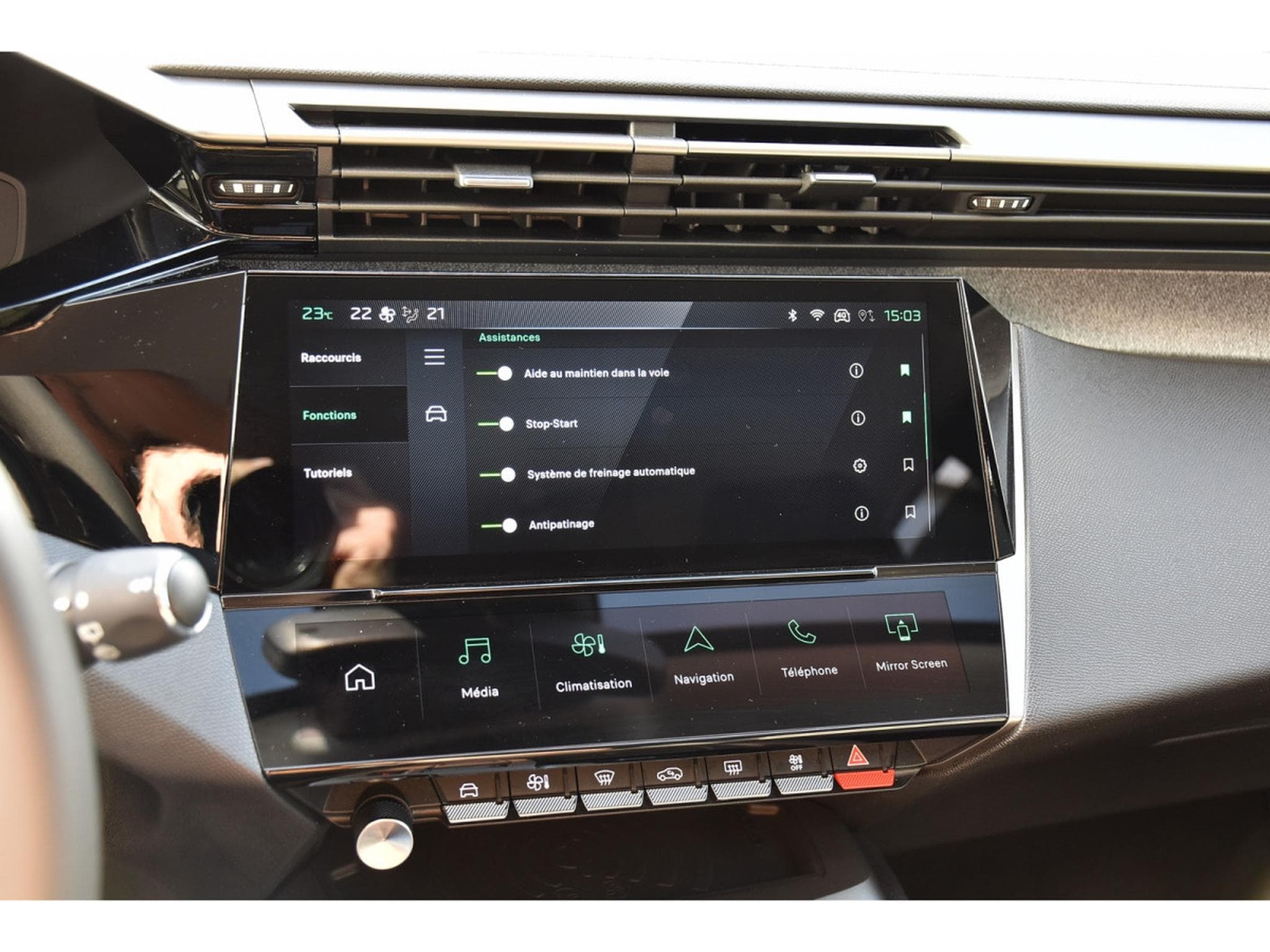 Peugeot 308 1.2 Hybrid 145 e-DCS6 Allure ACC CAM360 LANE 1° MAIN (2025) - Photo 16