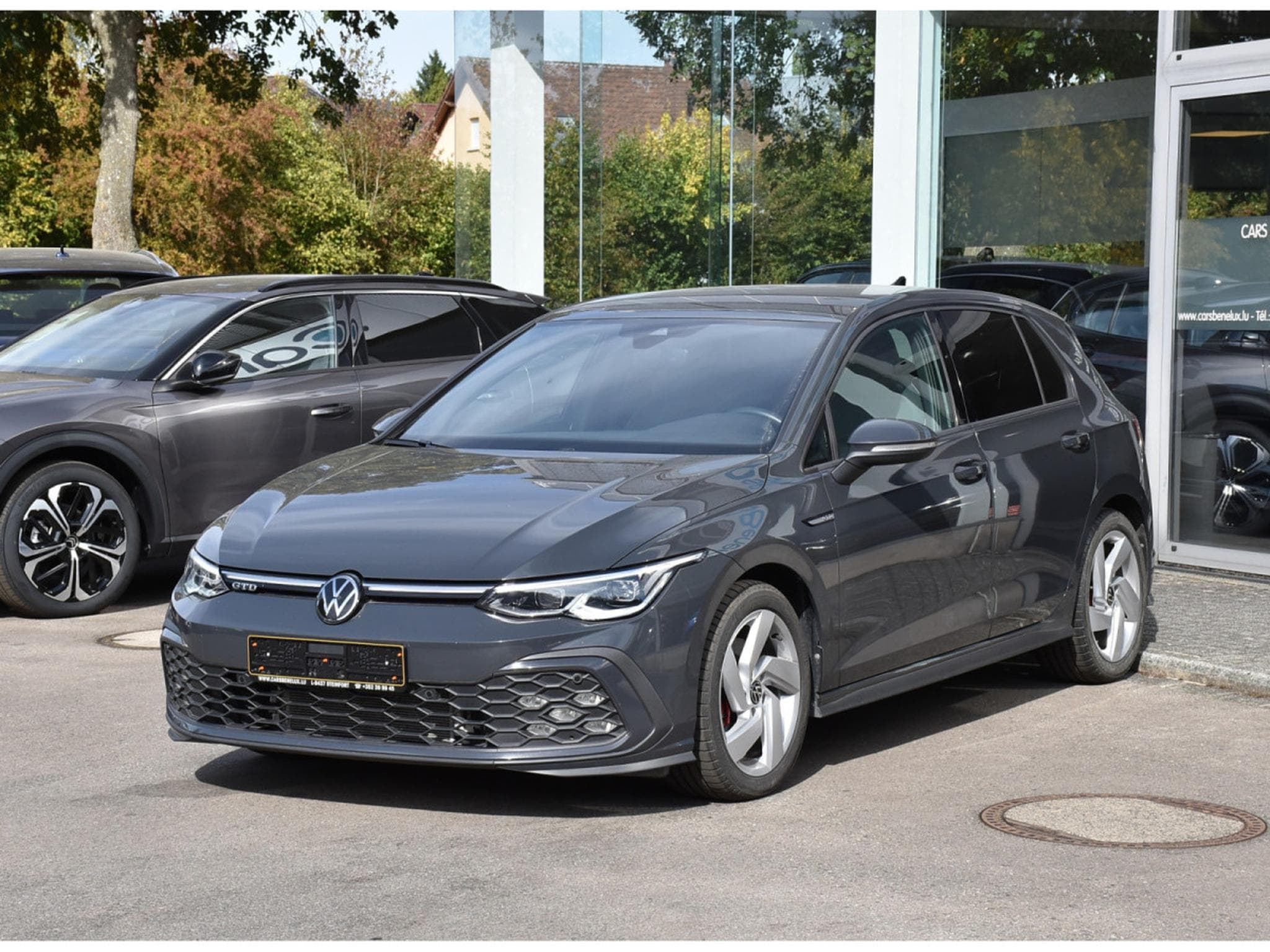 VW Golf GTD 2.0 TDI DSG PACK HIVER LANE 1° MAIN (2024) - Photo 2