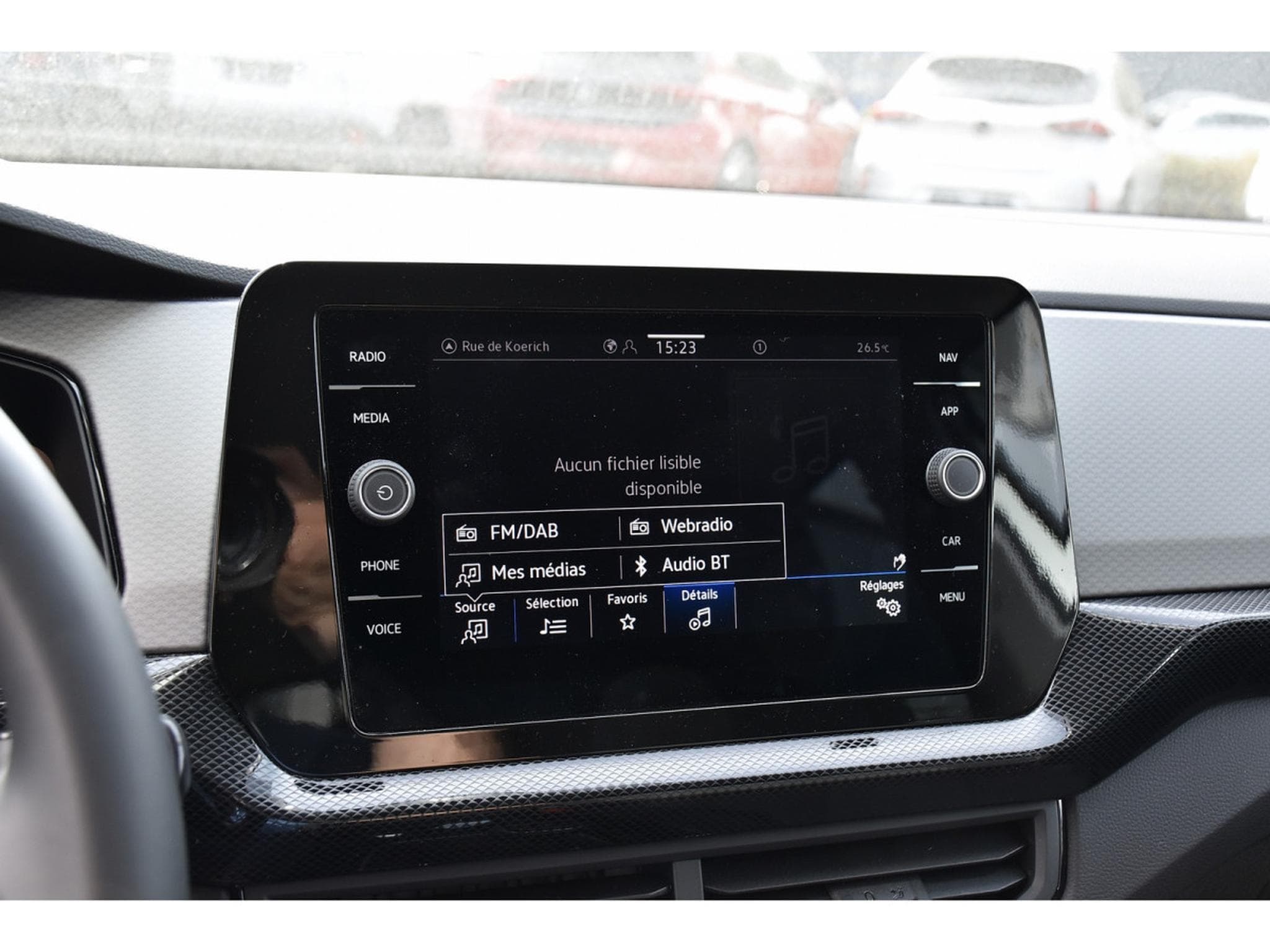 VW T-Cross 1.0 TSI Life DSG ACC TRAVEL SIDE GPS KEYLESS CAM 1° MAIN (2025) - Photo 11