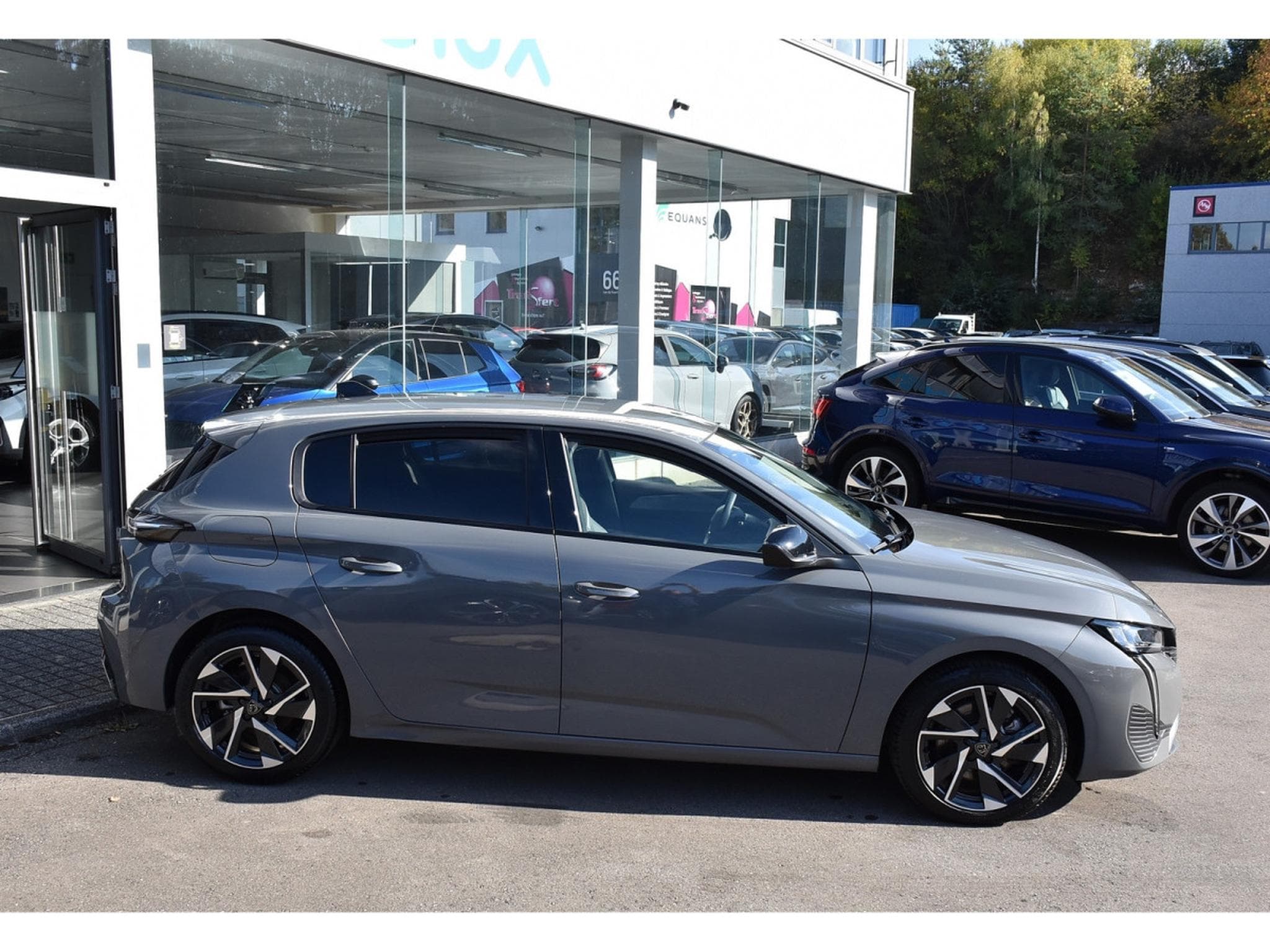 Peugeot 308 1.2 Hybrid 145 e-DCS6 Allure ACC CAM360 LANE 1° MAIN (2025) - Photo 3