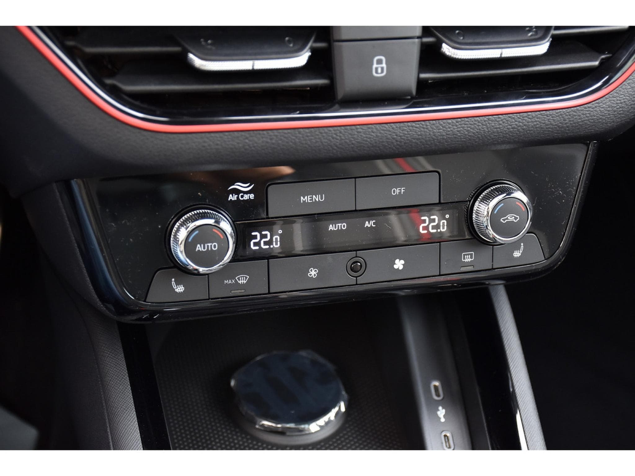 Skoda Kamiq 1.5 TSI Monte Carlo DSG PANO ATT REM Garantie 4ans/120000km (2026) - Photo 17