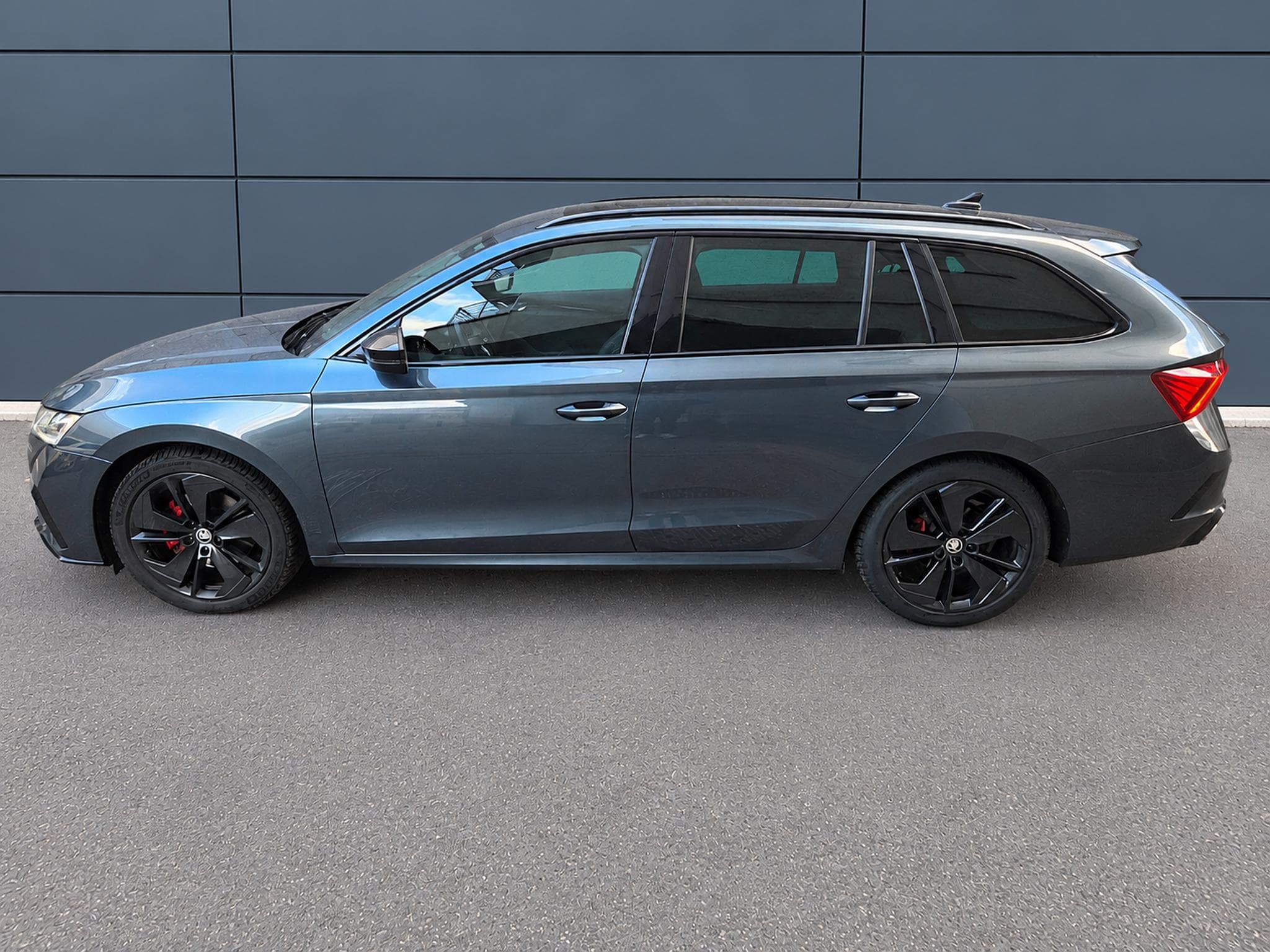 Skoda Octavia COMBI RS​ 2.0 TDI 200 cv 4X4 (2021) - Photo 3