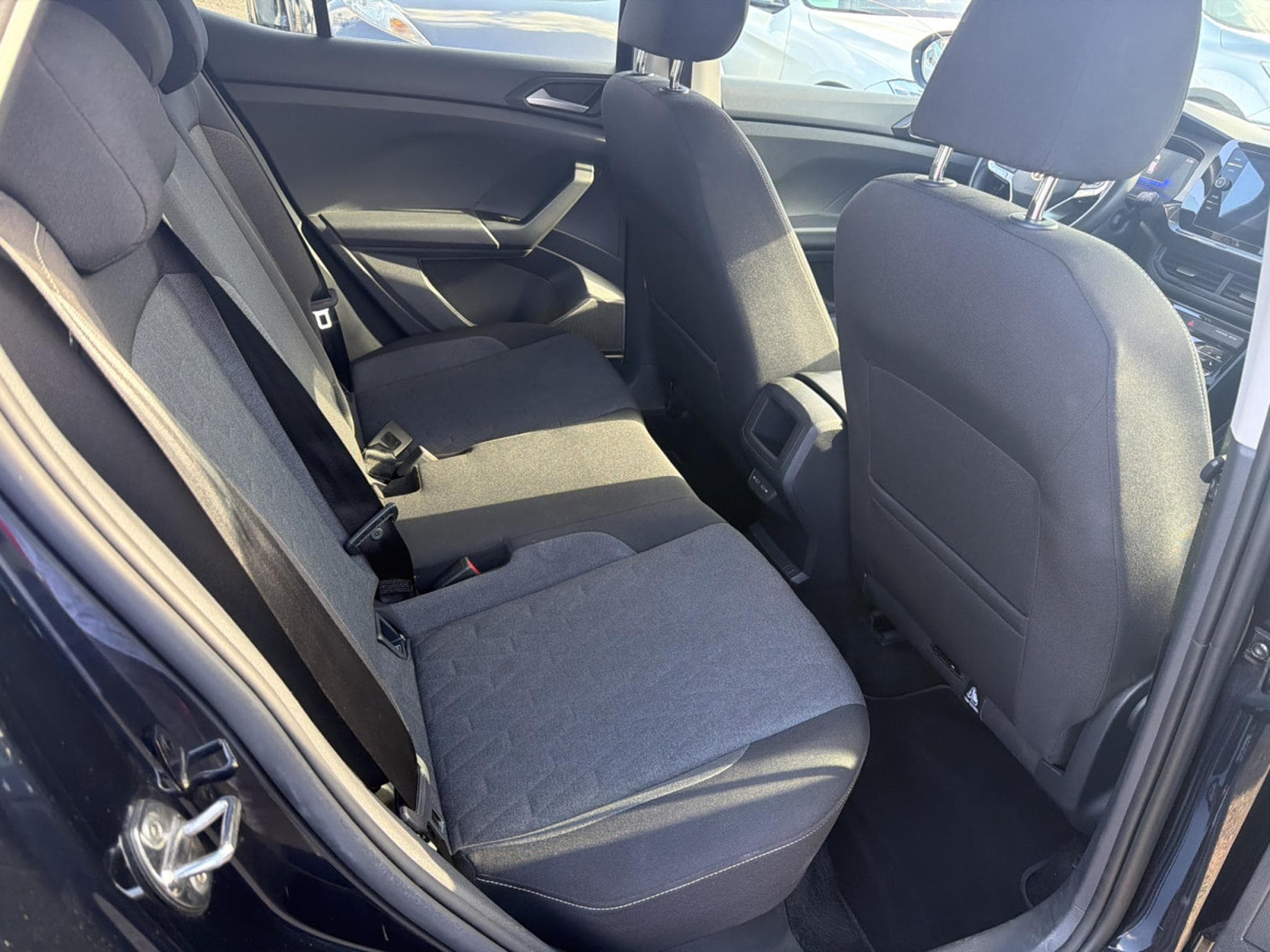 VW T-Cross 1.0 TSI DSG7 LIFE 115CV (2025) - Foto 7