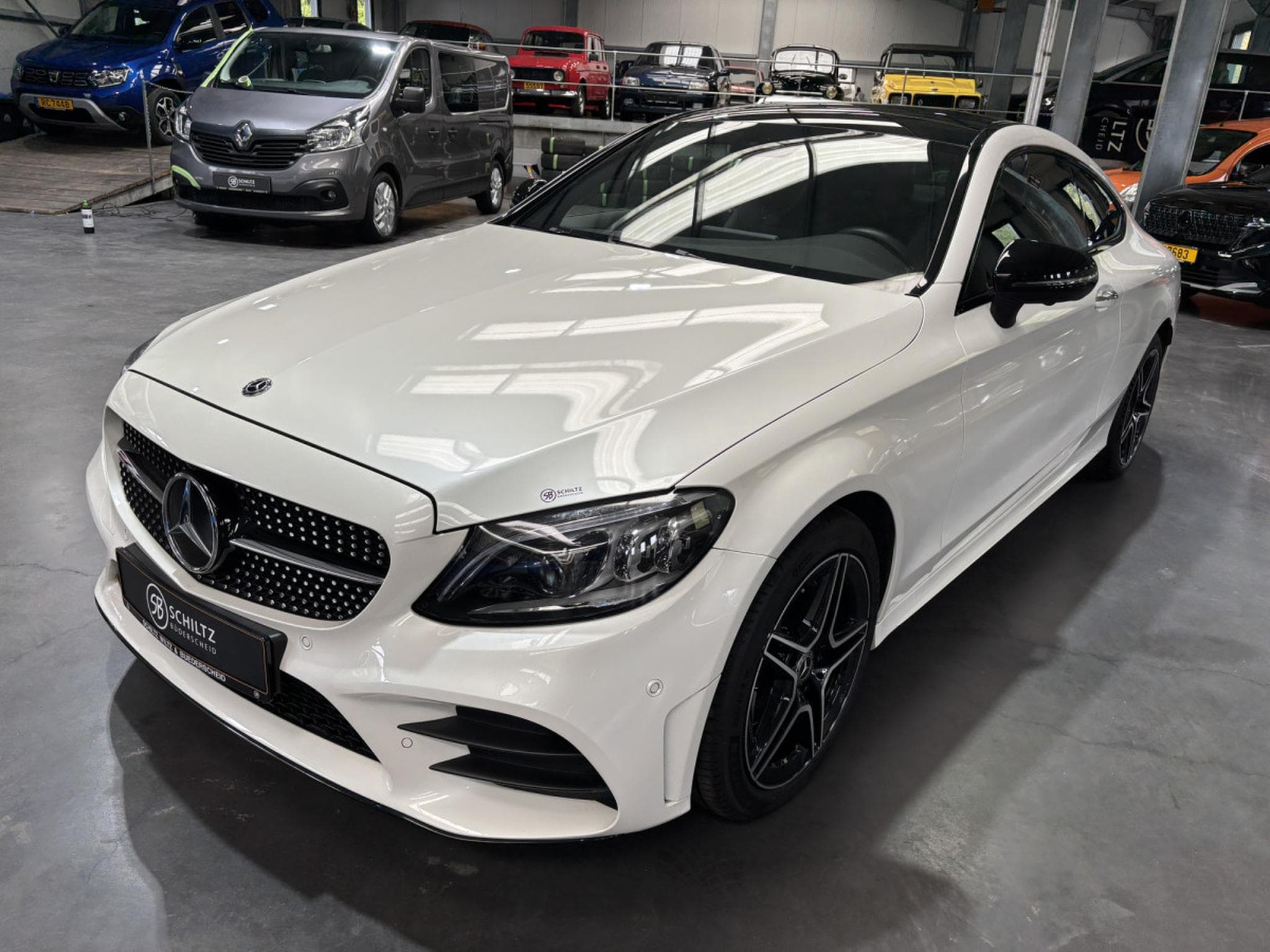 Mercedes C 220 Coupé AMG LINE 4MATIC (2019) - Photo 6