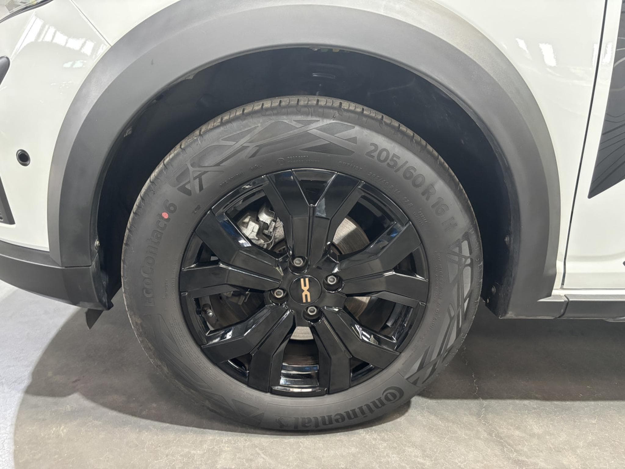 Dacia Jogger 1.6 FullHybrid 140  AT (2025) - Photo 8